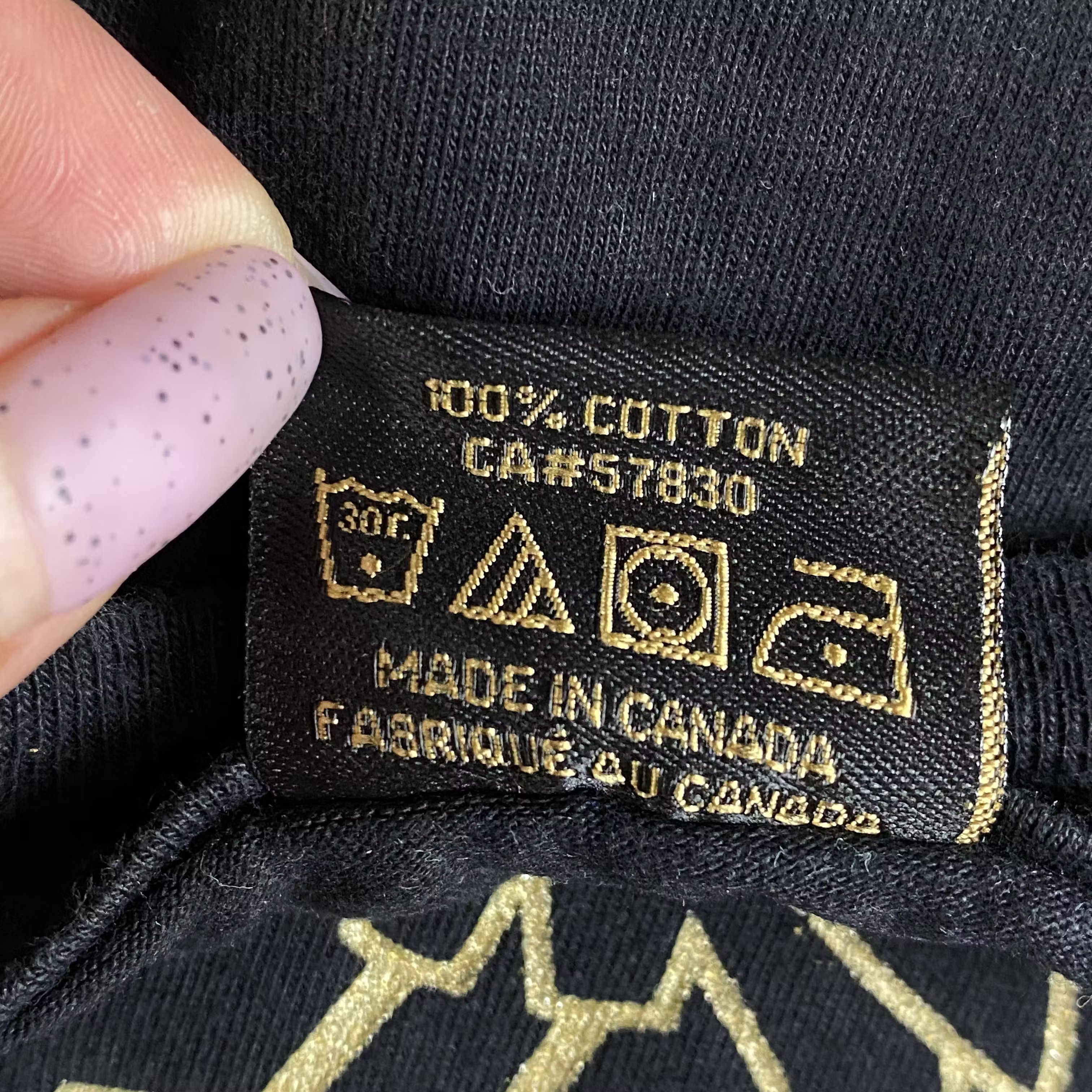 October's Very Own Mens Long Sleeve OVO October’s Very Own Center Logo Size S Size US S / EU 44-46 / 1 - 5 Thumbnail
