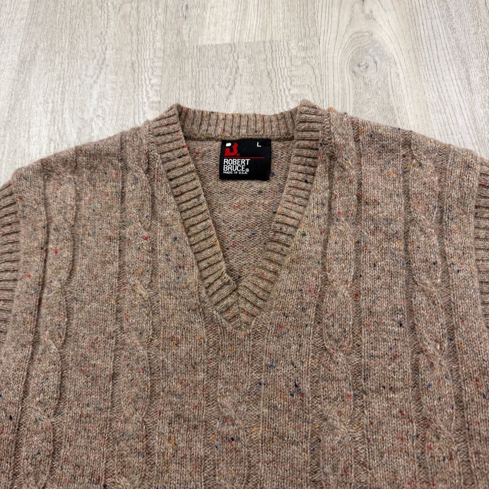Vintage Vintage Robert Bruce Sweater Vest Men's Large Beige 80s Size US L / EU 52-54 / 3 - 3 Thumbnail