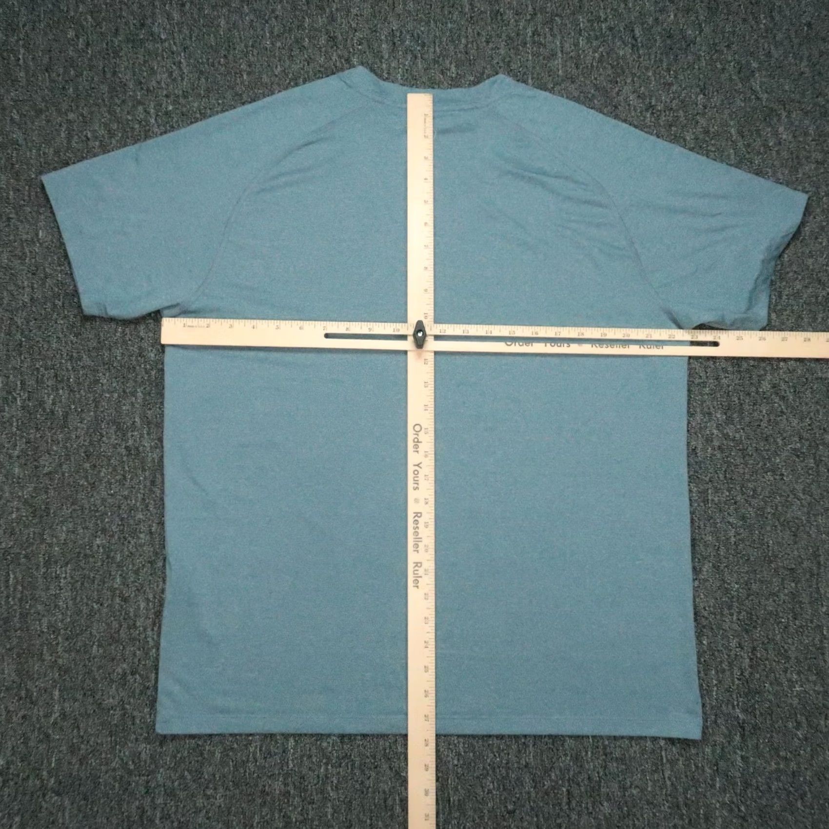 Peter Millar Peter Millar Shirt Mens L Blue Athletic Short Sleeve Honeycomb Crew Neck T-Shirt Lightweight Moisture Wicking Reflective Crown Logo Size US L / EU 52-54 / 3 - 7 Thumbnail