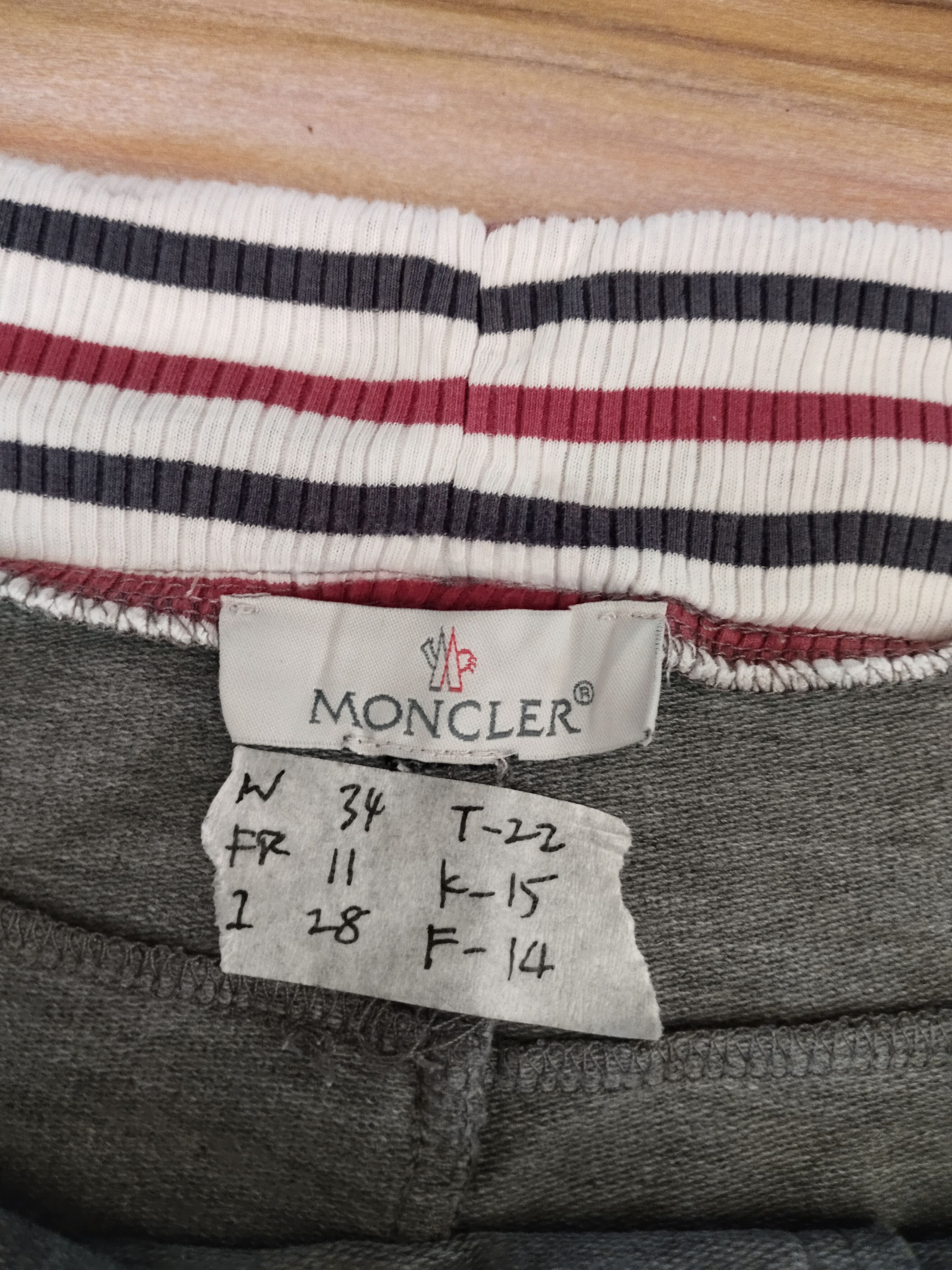Moncler MONCLER Jogger Pant Size 34" / US 12 / IT 48 - 4 Thumbnail