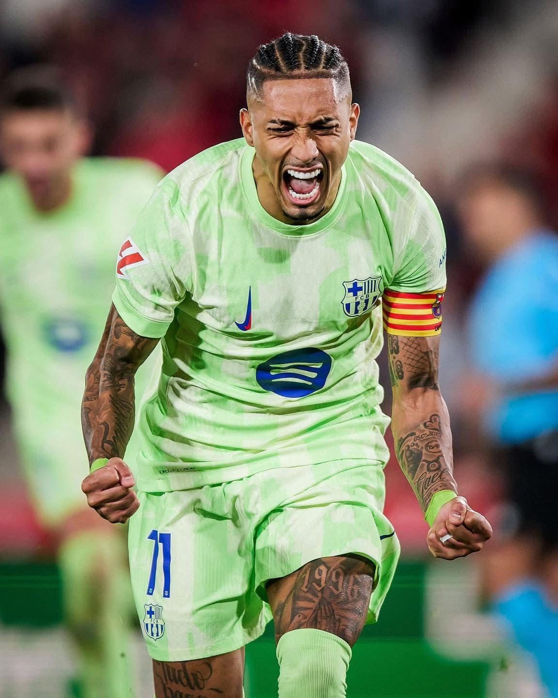 Barcelona 2024/25 Raphinha Third Soccer Jersey