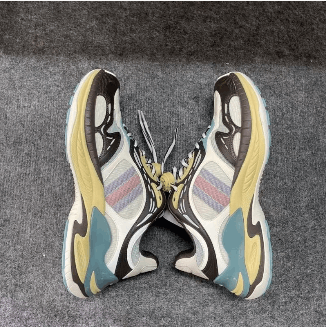 Gucci Gucci Low-Top Sneaker Size US 5.5 / EU 38 - 3 Thumbnail