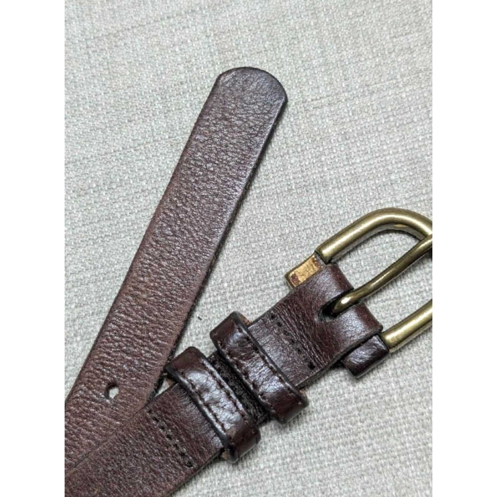 Eddie Bauer VINTAGE Eddie Bauer belt Women's Brown Full Grain Leather USA Made Slim 33/34 Brown Cowhide Width 1-1/2" 31-35.5" Size ONE SIZE - 4 Thumbnail