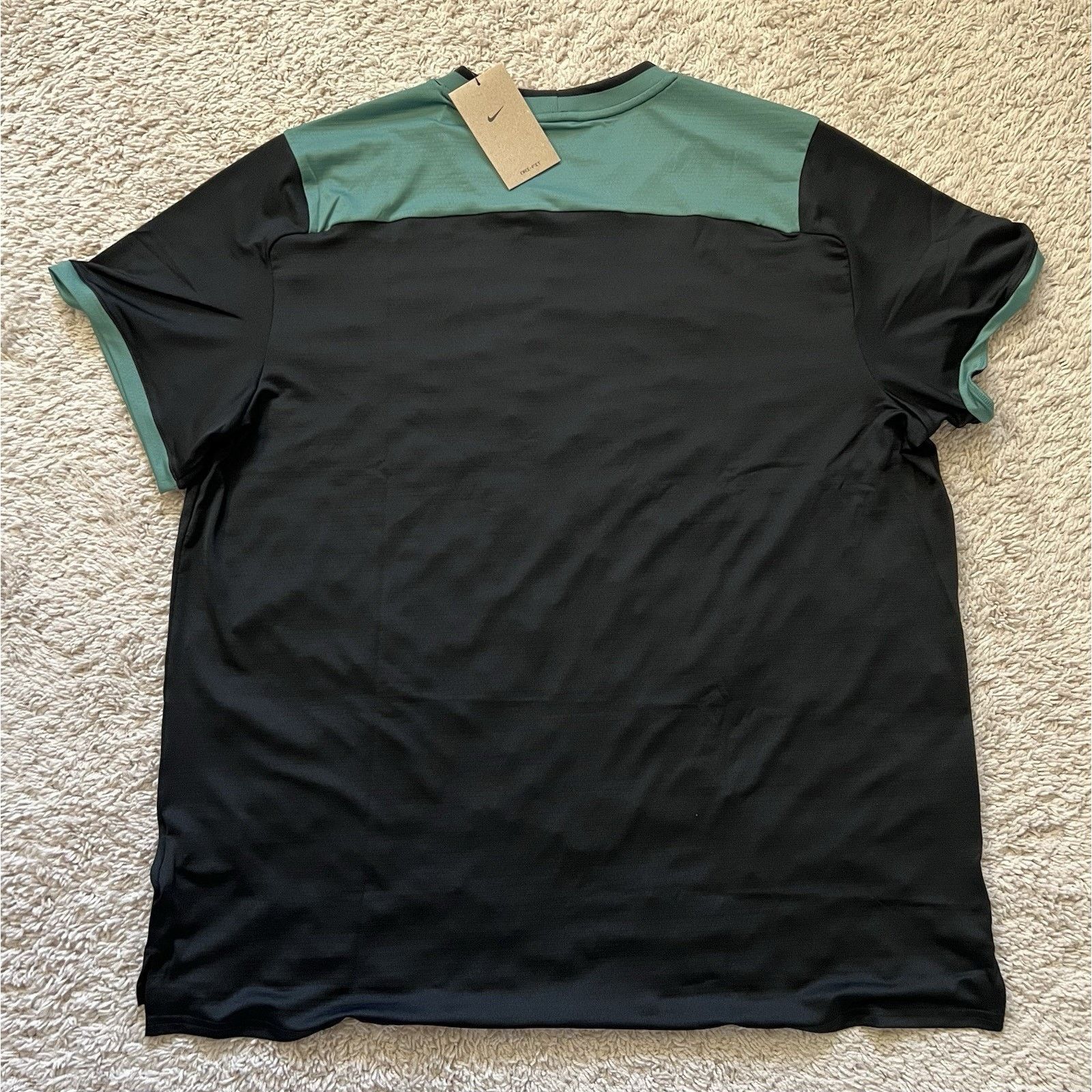 Nike Nike Court Dri-FIT Advantage Black Green Tennis Shirt 2XL Size US XXL / EU 58 / 5 - 5 Thumbnail