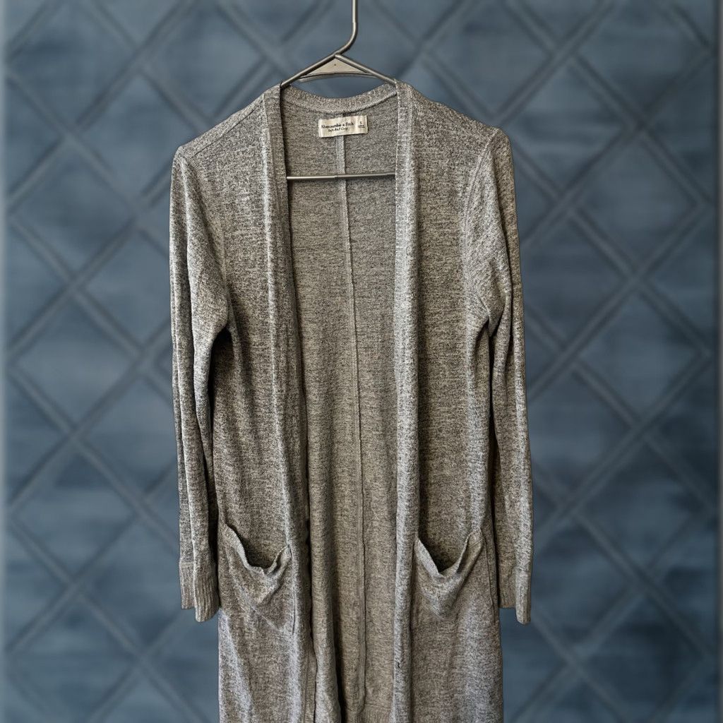 Abercrombie & Fitch Abercrombie & Fitch Soft Cozy Open Front Cardigan Womens Size S Grey Shirt Sweater Open Front Womens Size S Grey Abercrombie & Fitch Cardigan Size S / US 4 / IT 40 - 1 Thumbnail