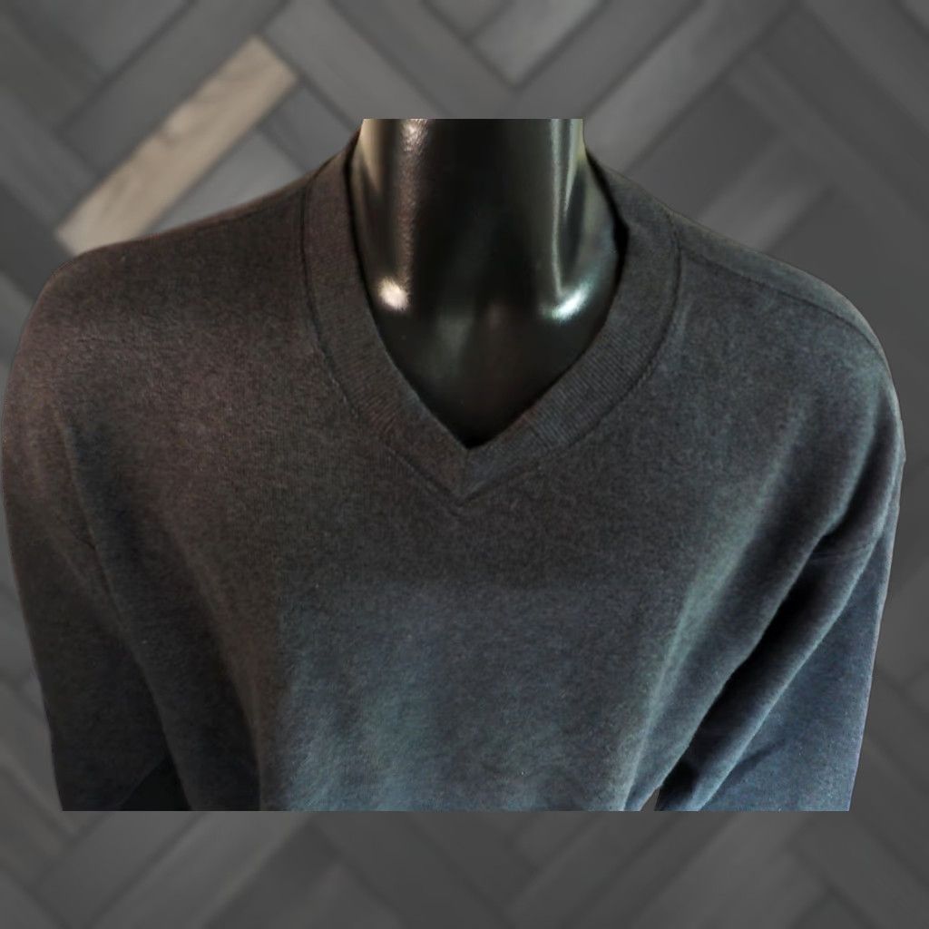 Tommy Bahama TOMMY BAHAMA Pullover V-neck Cotton Sweatshirt Dark Gray XL Mens Size US XL / EU 56 / 4 - 1 Thumbnail