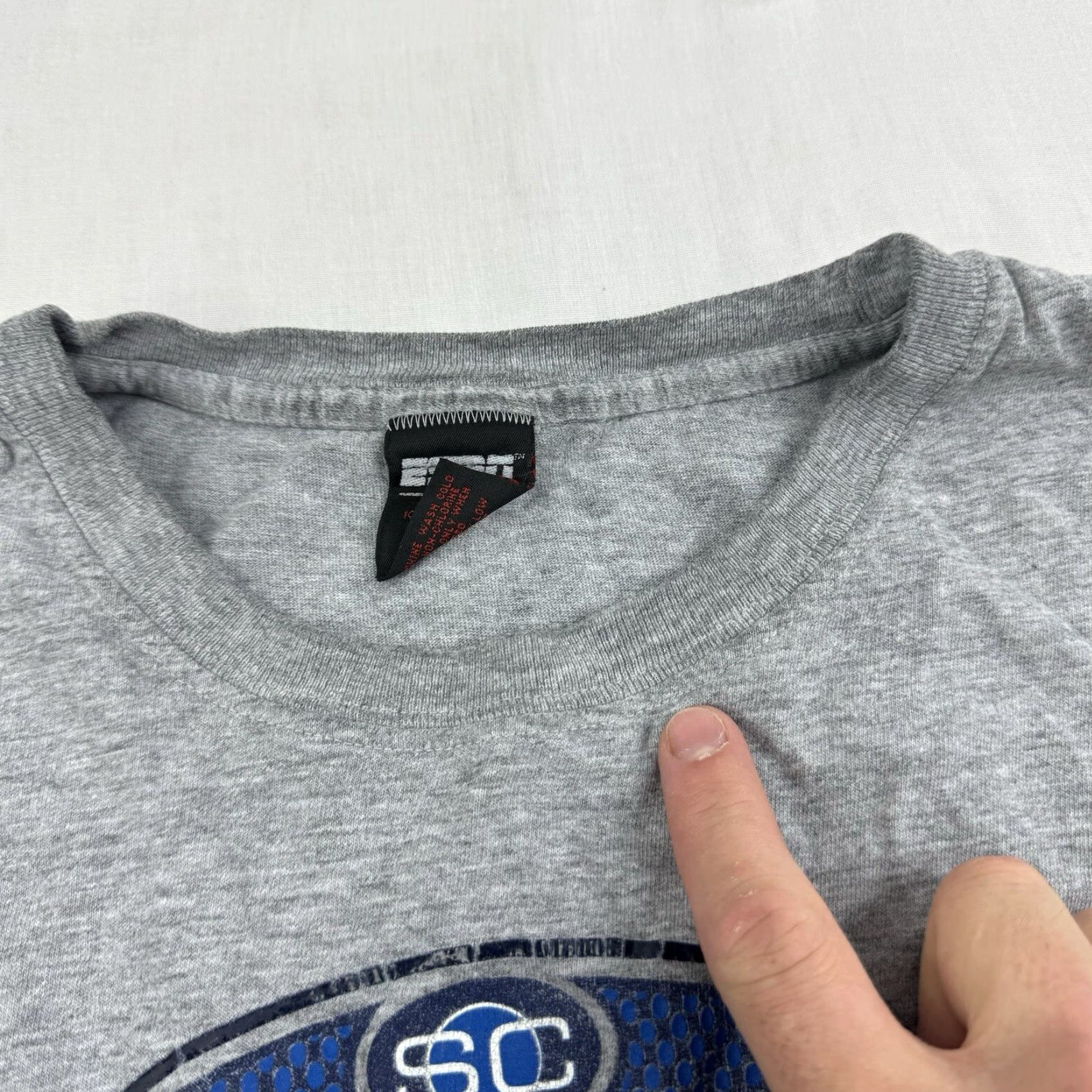 Vintage VINTAGE ESPN T SHIRT Adult XL Gray Sports Long Sleeve Y2K Grunge Sportscenter Mens Size US XL / EU 56 / 4 - 3 Thumbnail