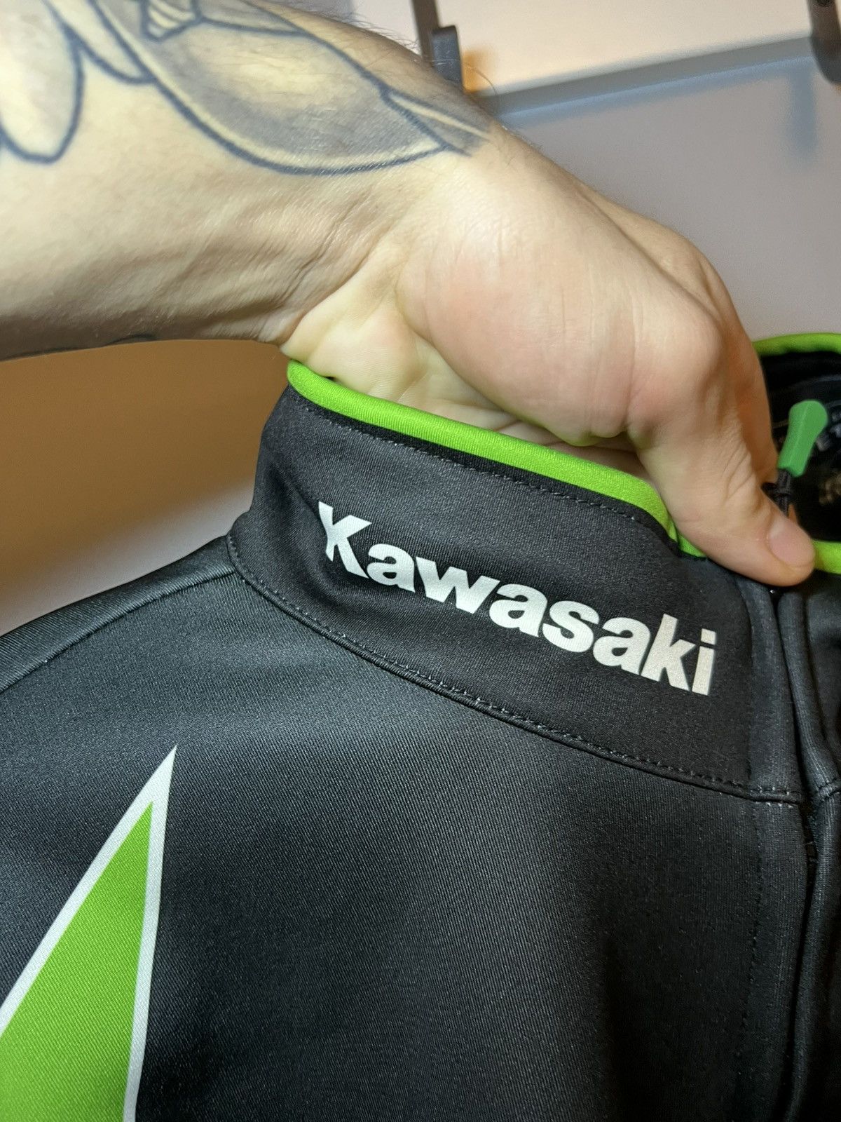 Vintage Vintage Kawasaki Monster Energy HSD thermal racing jacket Size US XL / EU 56 / 4 - 5 Thumbnail