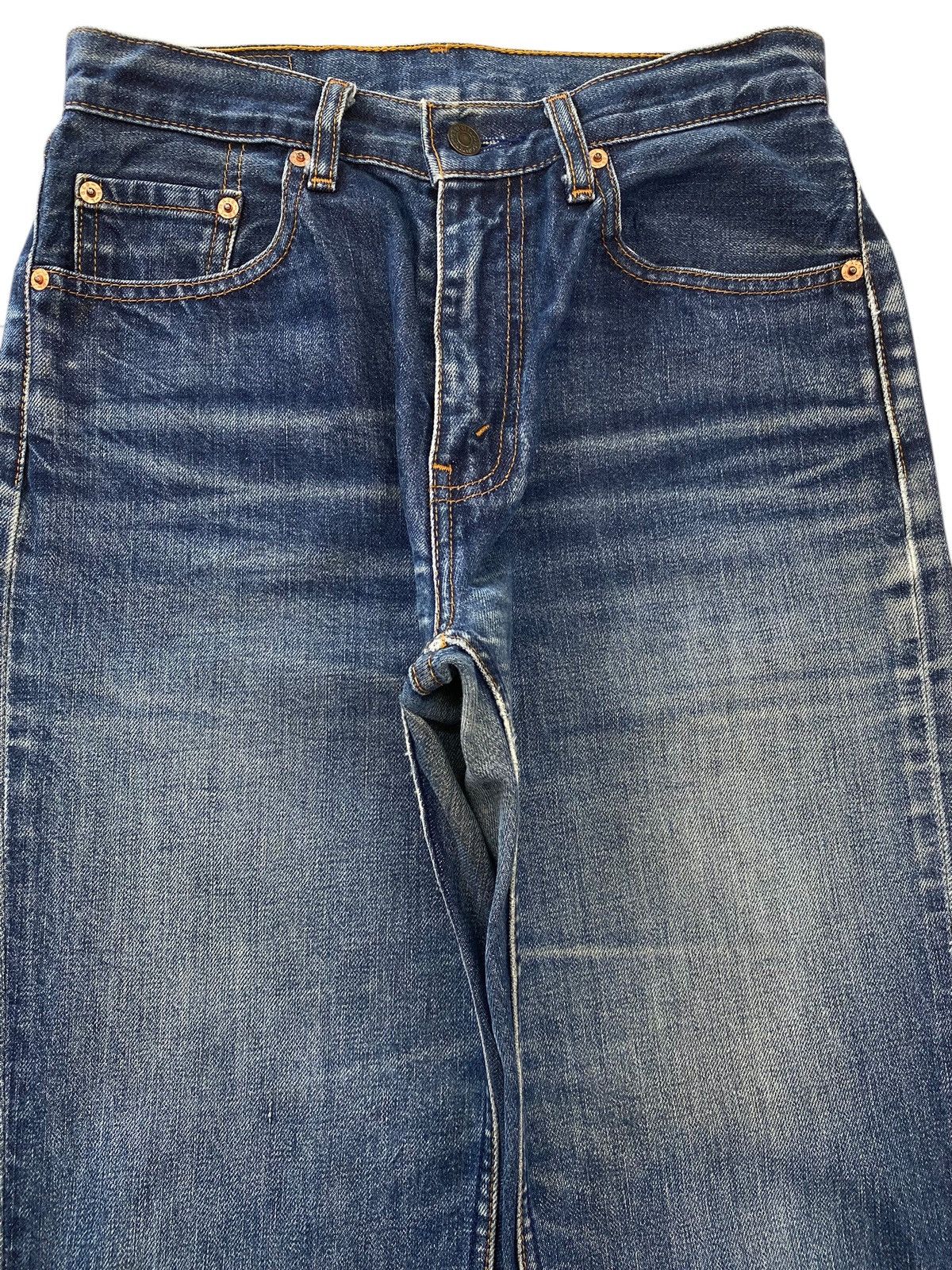 Levi's Levi’s Blue Wash Whiskered Style Straight Leg Jeans Size US 28 / EU 44 - 2 Thumbnail