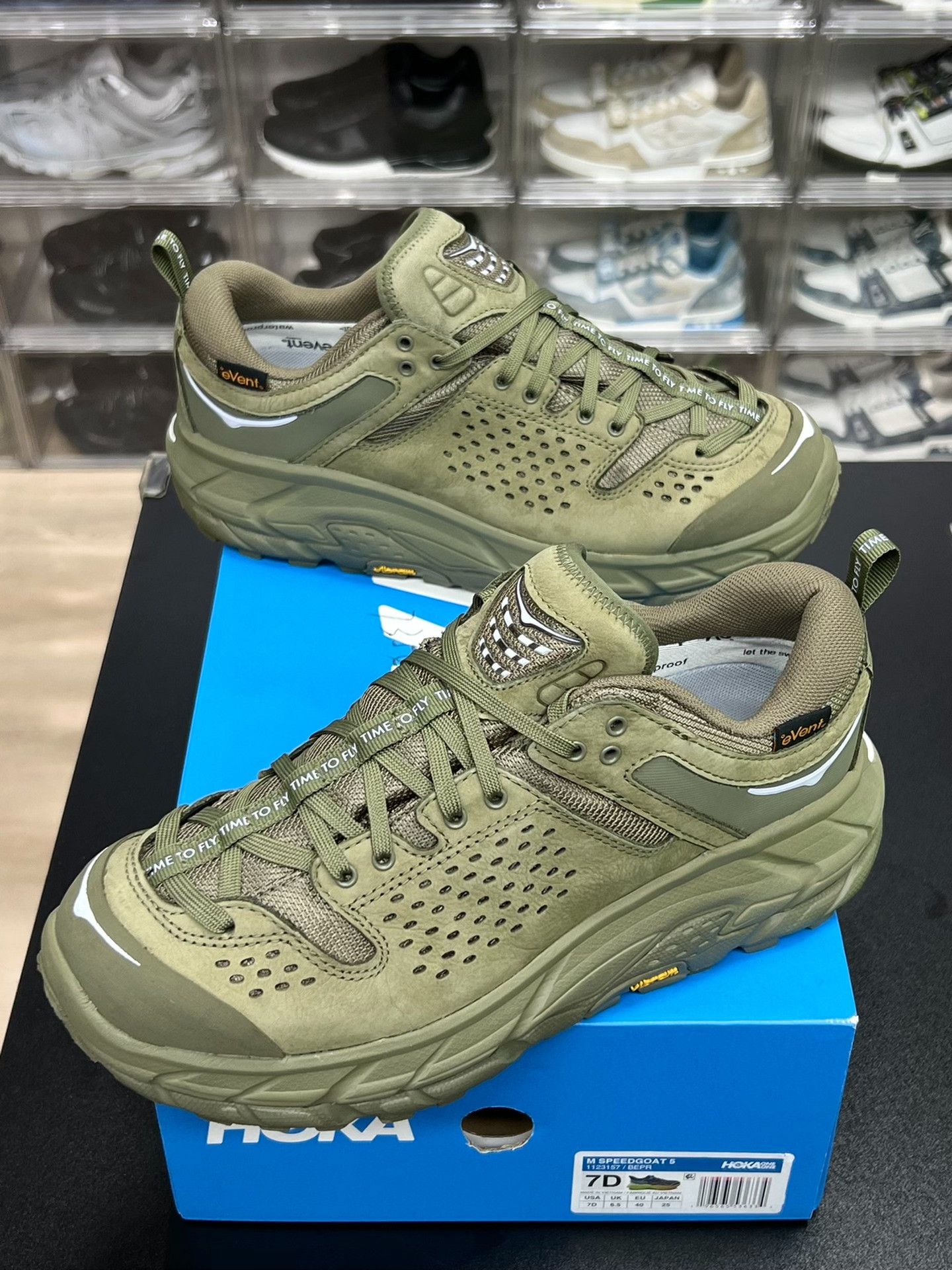 Hoka Hoka Green Lowtop Sneakers 8 Men Size US 8 / EU 41 - 1 Thumbnail