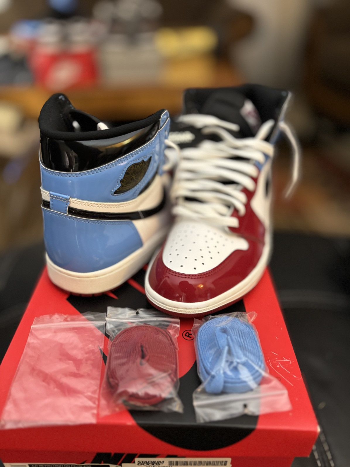 Jordan Brand Air Jordan 1 Retro Fearless UNC Chicago Size US 10.5 / EU 43-44 - 5 Thumbnail