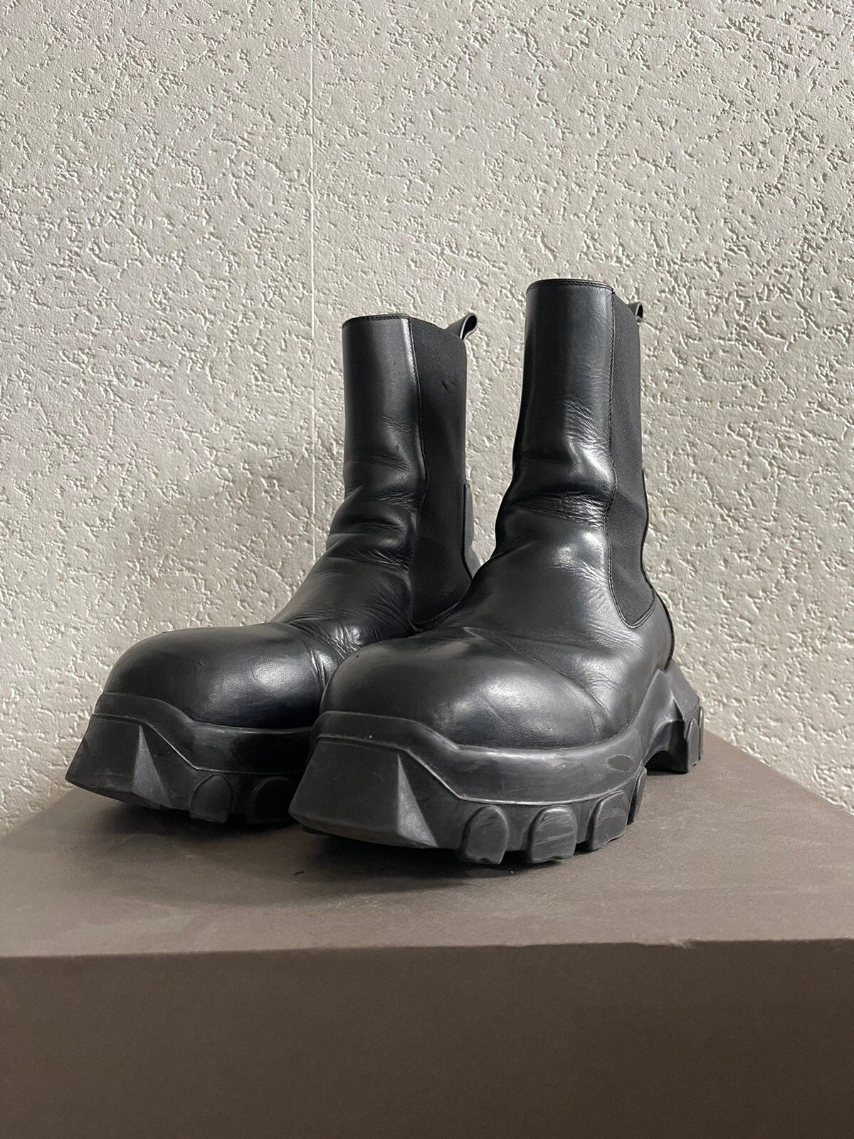 Pre-owned Rick Owens Beatles Bozo Tractor Shoes In Black