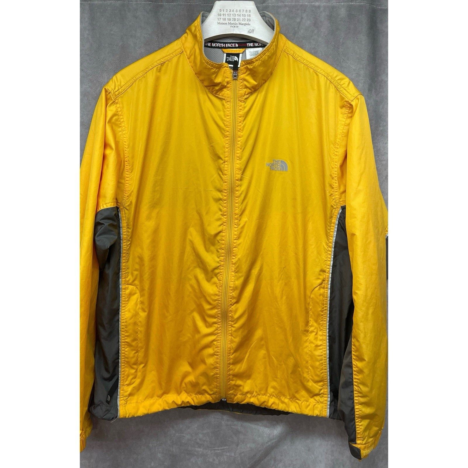 The North Face The North Face Mens Large Yellow/Gray Full Zip Lightweight S Size US L / EU 52-54 / 3 - 2 Thumbnail
