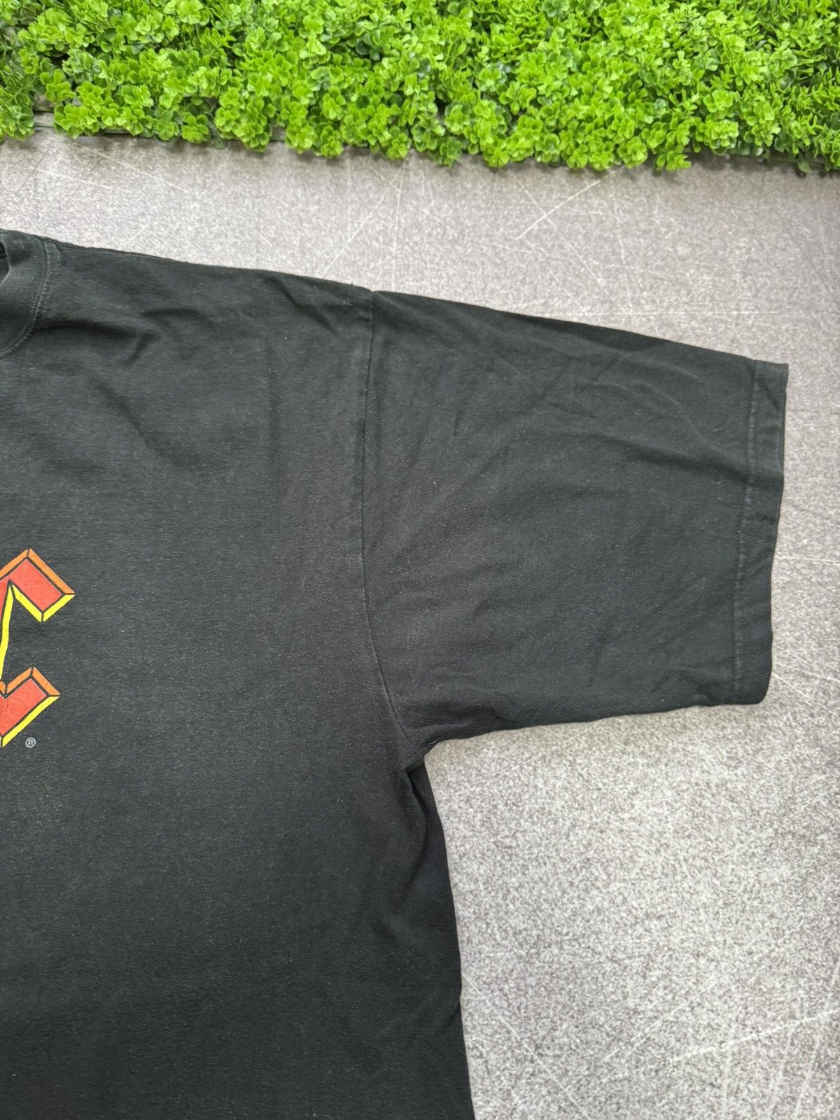 Band Tees Ac Dc 2000 Harder Than A Stone Vintage t Shirt Rock Band Size US XL / EU 56 / 4 - 4 Thumbnail