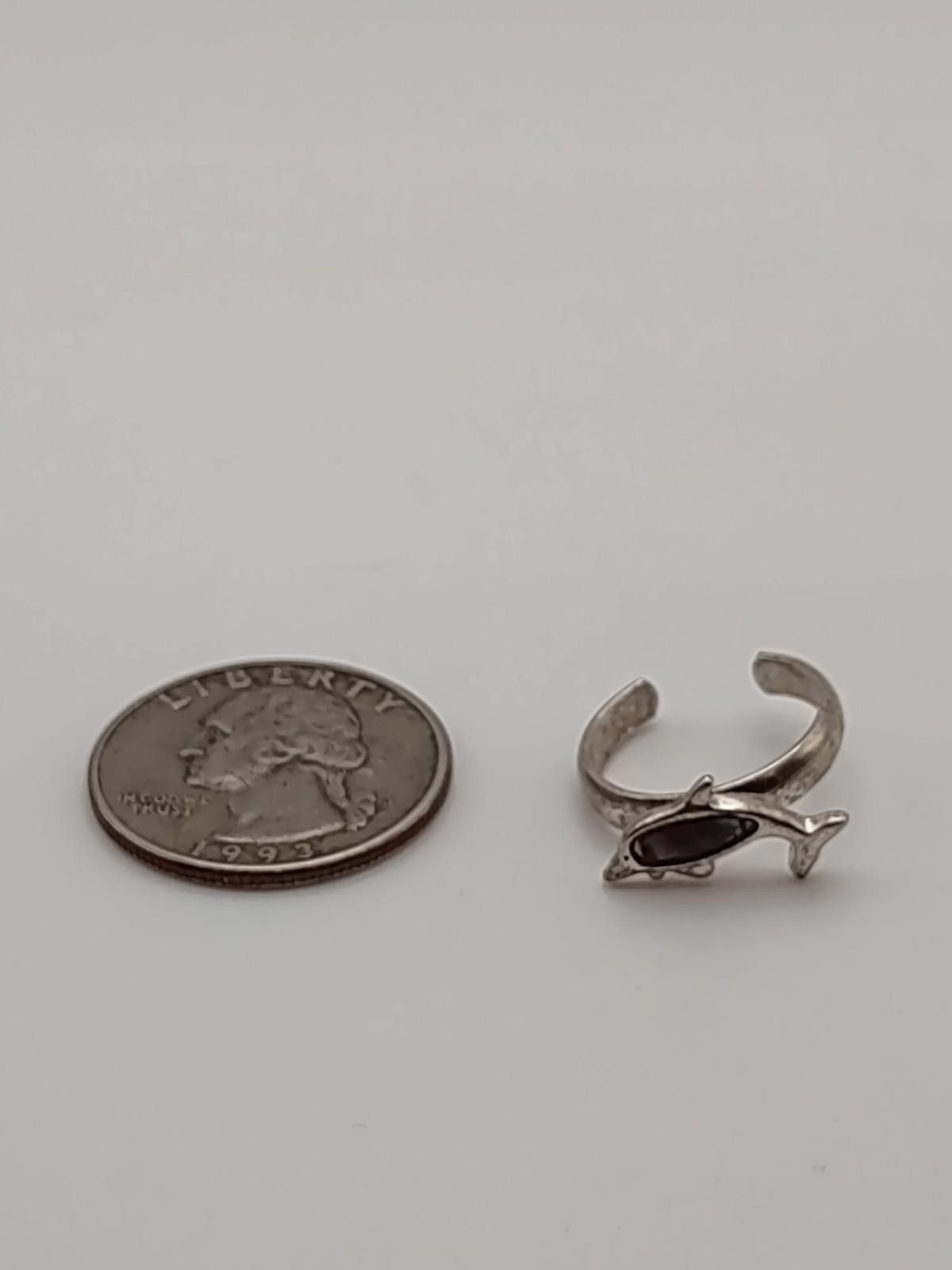 Sterling Silver Sterling Silver Dolphin Toe Ring Adjustable Beach Coastal Size ONE SIZE - 3 Thumbnail