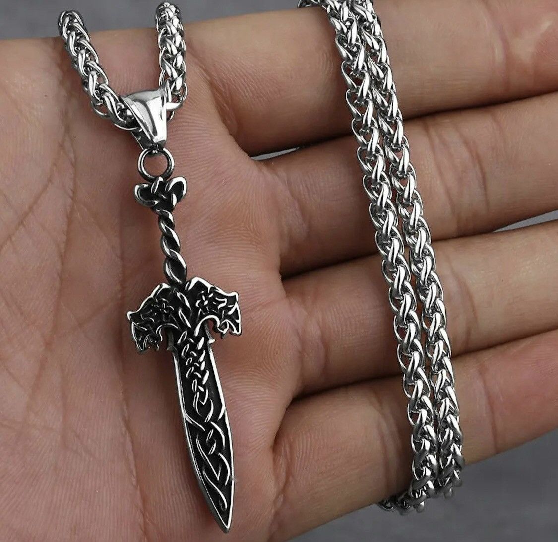 Jewelry Wolf Head Sword Chain Necklace Size ONE SIZE - 1 Thumbnail