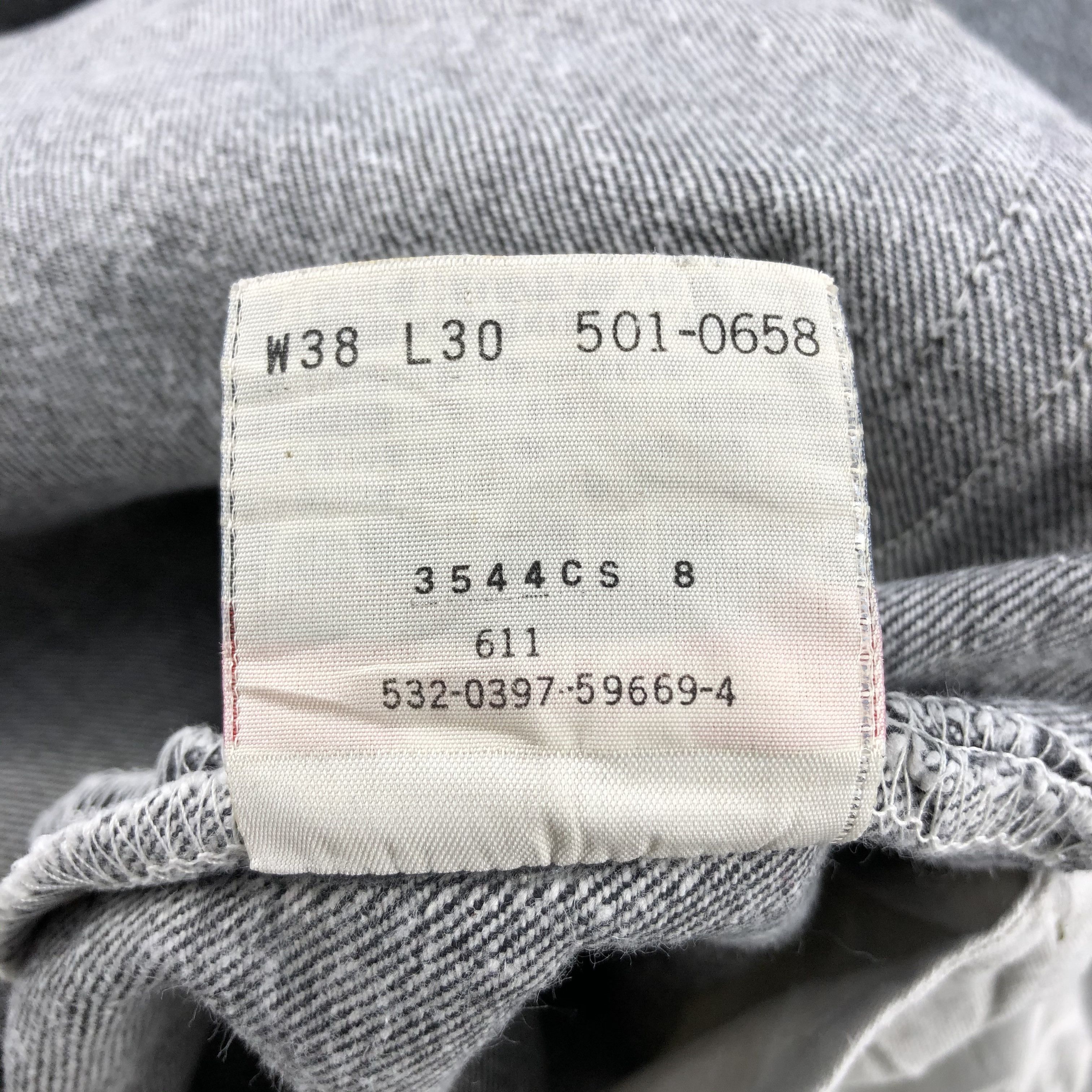 Levi's × Vintage Vintage 90s Faded Black Levis 501 Jeans-JM1511 Size US 39 - 10 Thumbnail