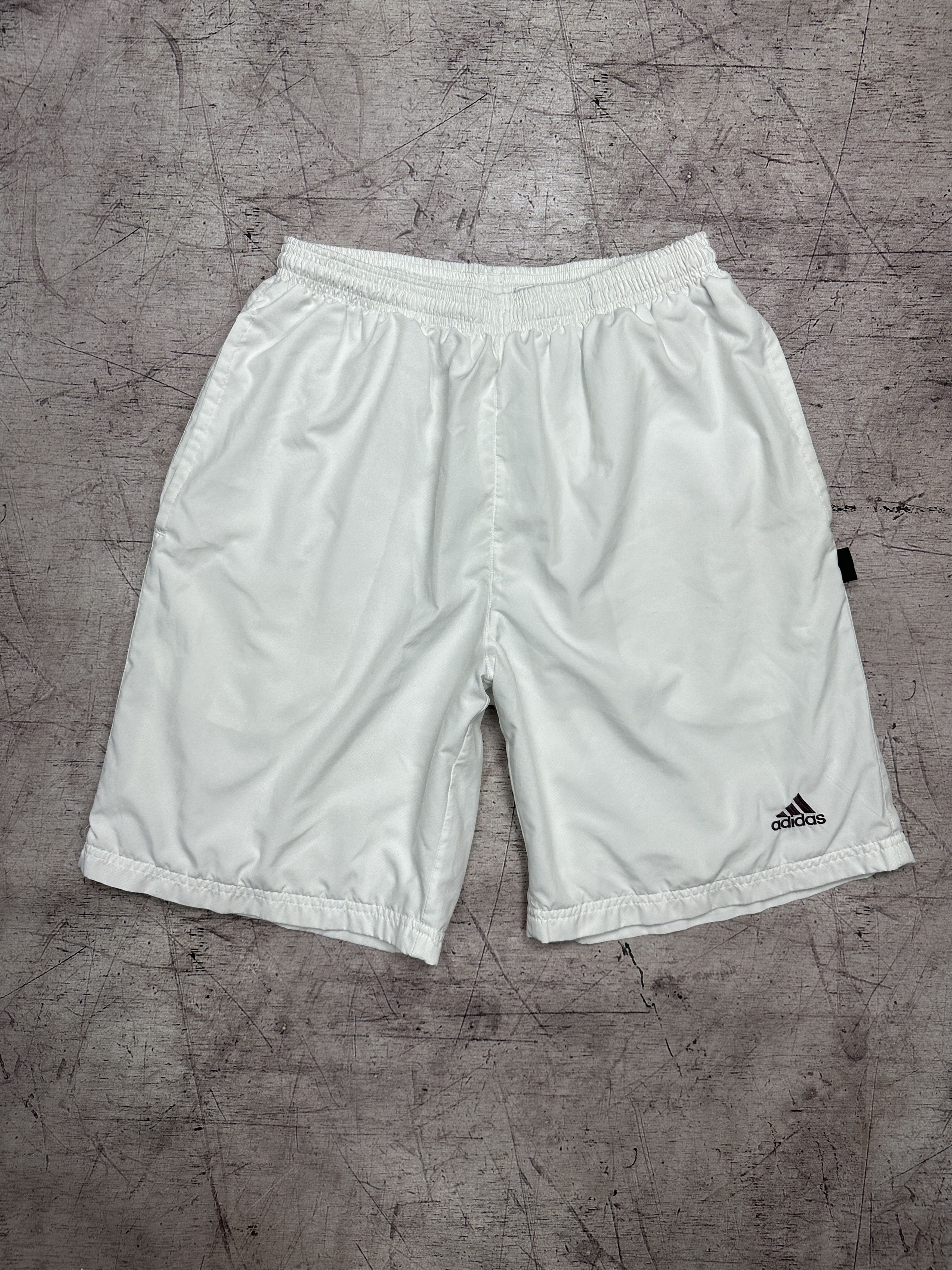 Adidas Adidas Vintage Mens Nylon Shorts Size US 32 / EU 48 - 1 Thumbnail