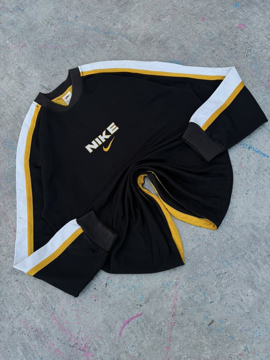 Nike Nike 90s Vintage crewneck Black and Yellow Skate Retro Swag Size US XL / EU 56 / 4 - 1 Thumbnail