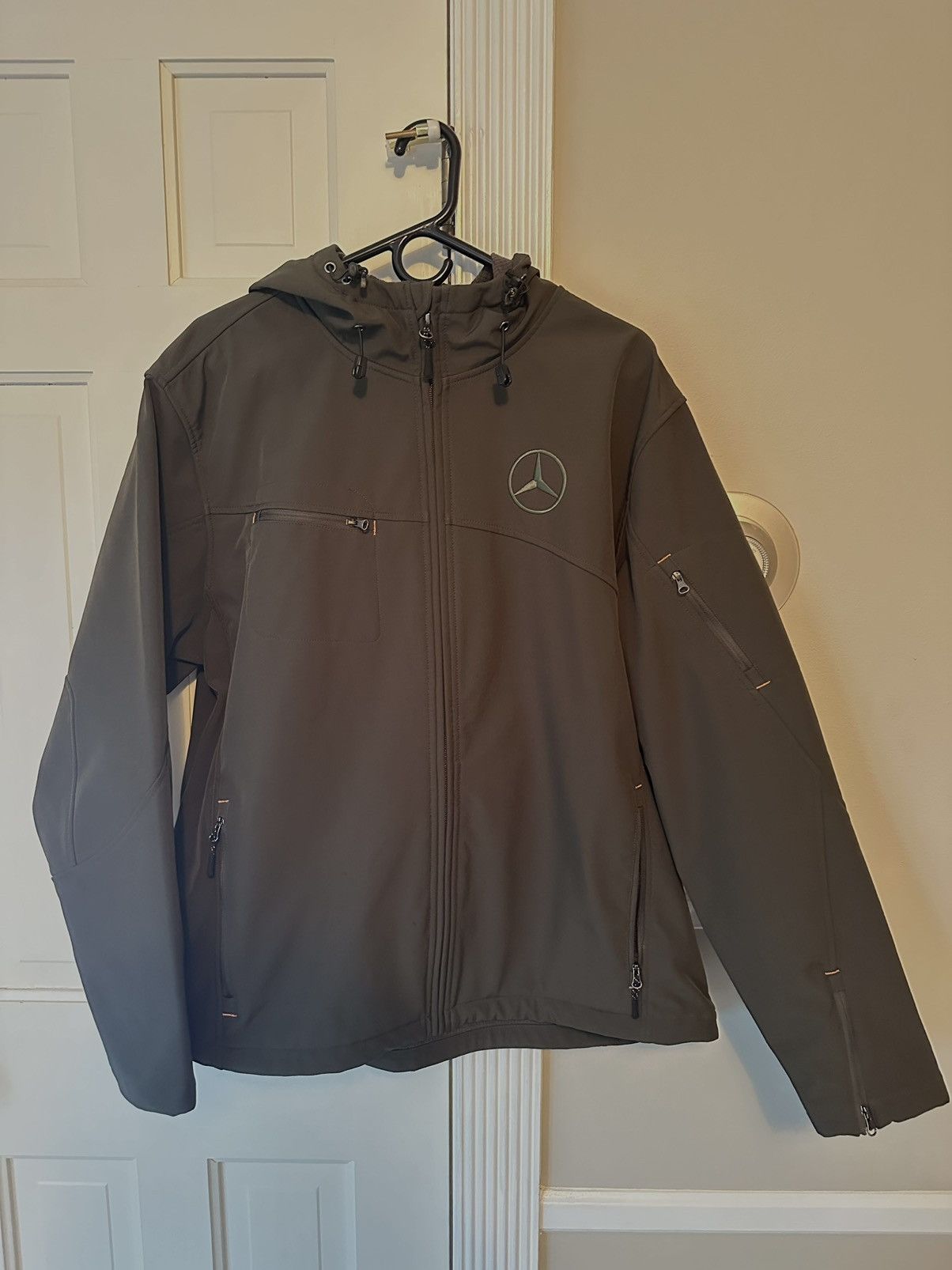 Port Authority Mercedes x Port Authority Sage Hooded Soft Shell Jacket Size US L / EU 52-54 / 3 - 2 Thumbnail