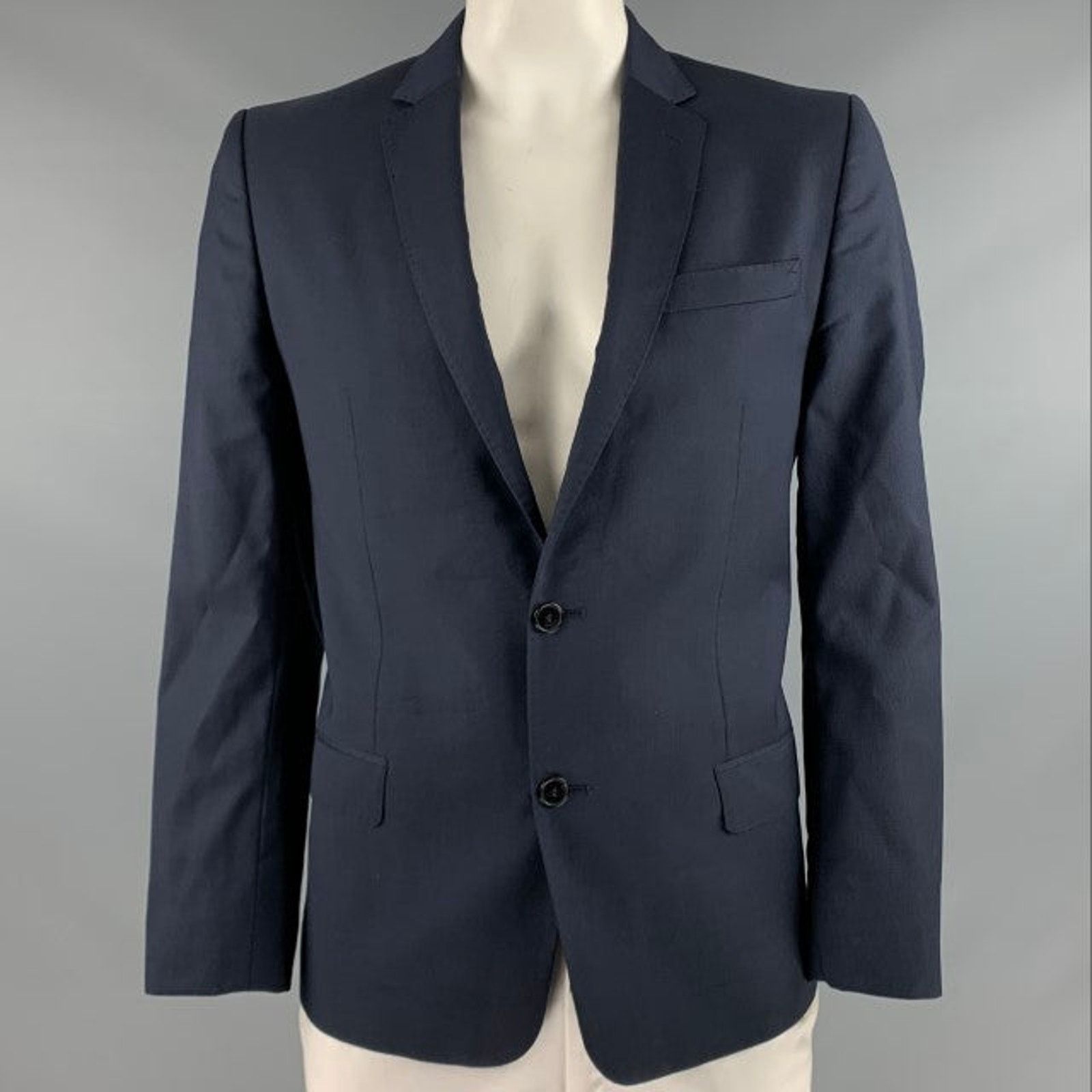 Size 44 Navy Wool Single Breasted Sport Coat