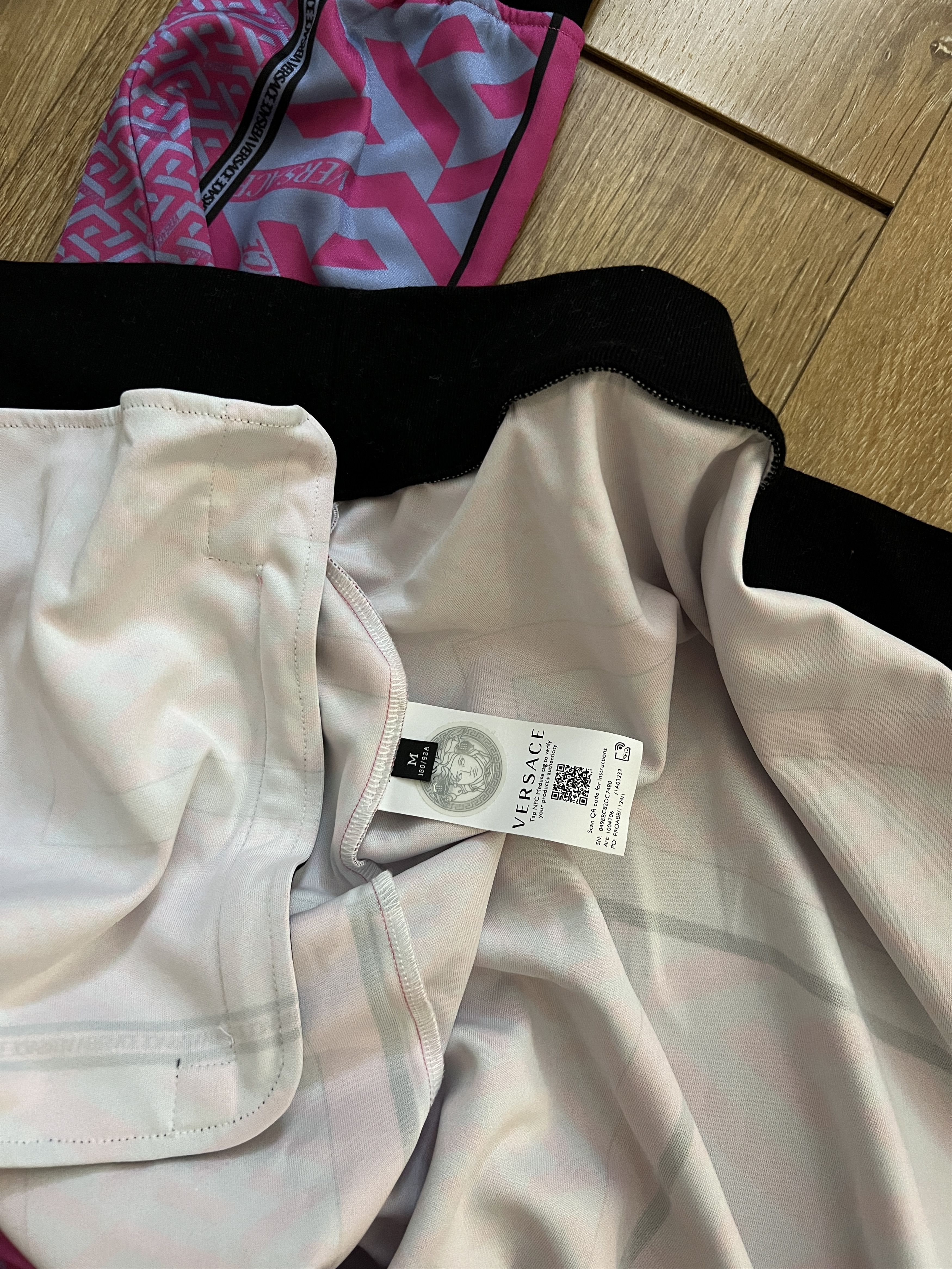 Versace VERSACE FULL LOOK Jacket and Pants La Greca V TRACKSUIT Size US M / EU 48-50 / 2 - 25 Thumbnail