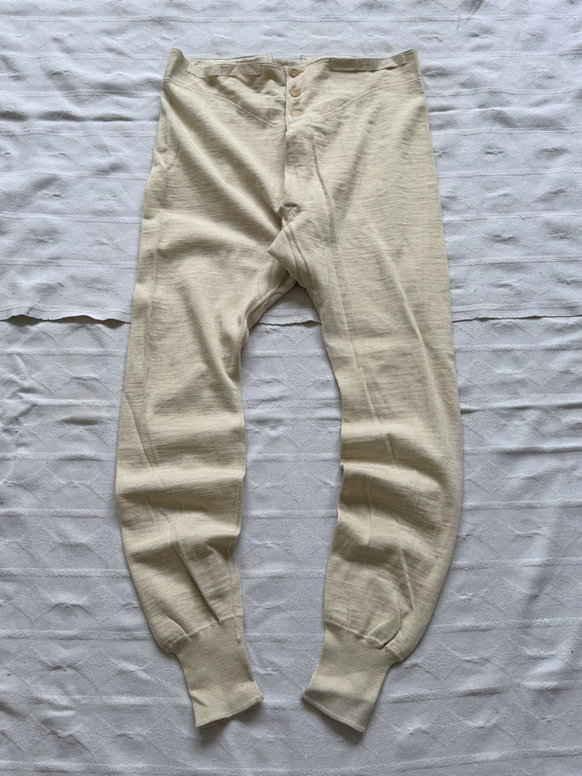 Vintage Vintage 1951 Dated French Military Underwear Thermal Pants Size US 30 / EU 46 - 1 Thumbnail