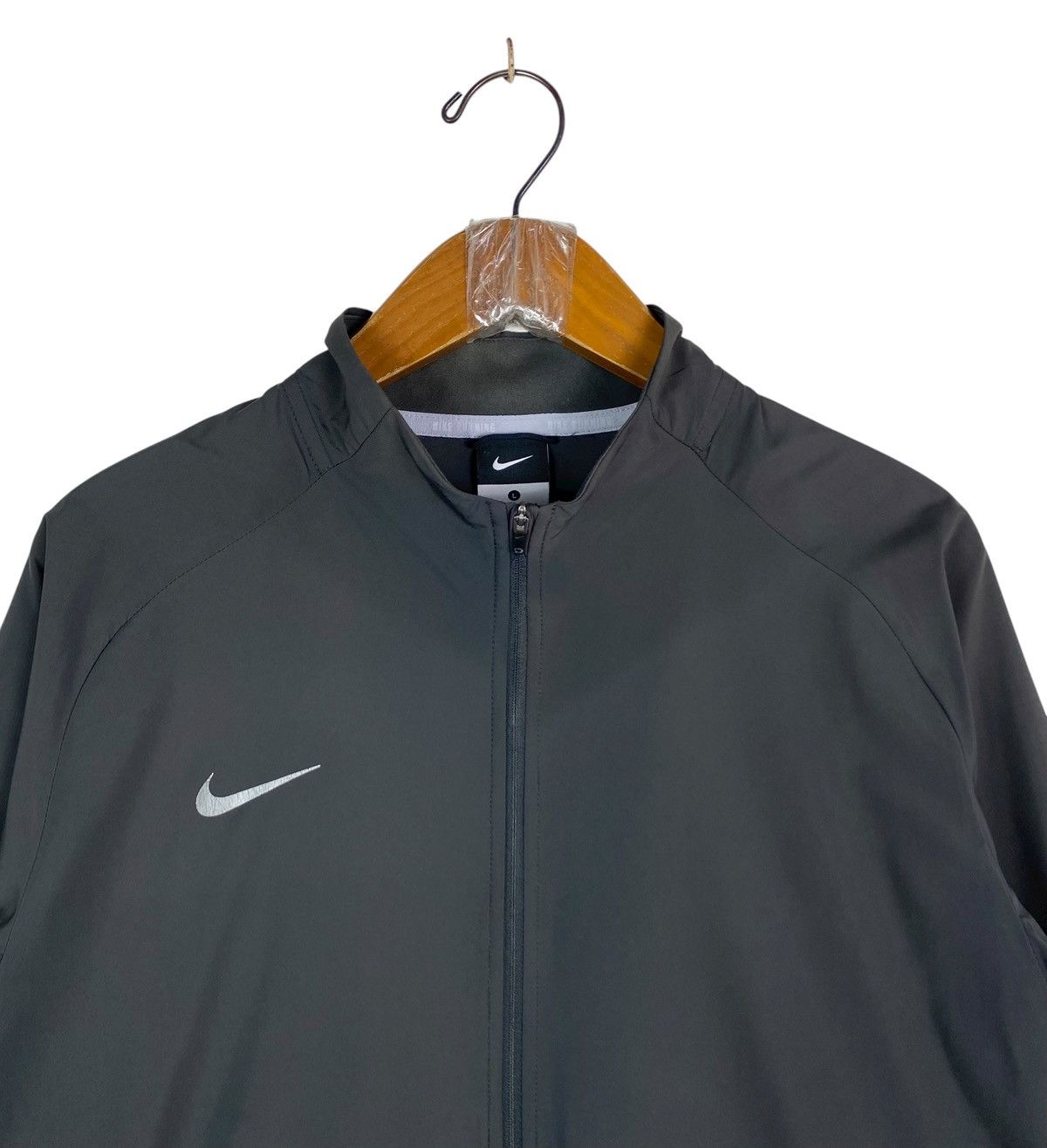 Nike Rare‼️ Nike Running Small Logo Jacket Size US S / EU 44-46 / 1 - 4 Thumbnail
