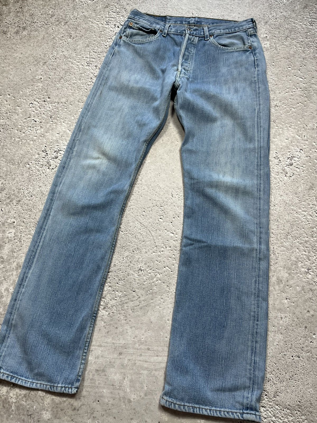 Levi's Vintage Levi’s 501 Light Wash Jeans W32 L34 Made in Romania Size US 32 / EU 48 - 10 Thumbnail