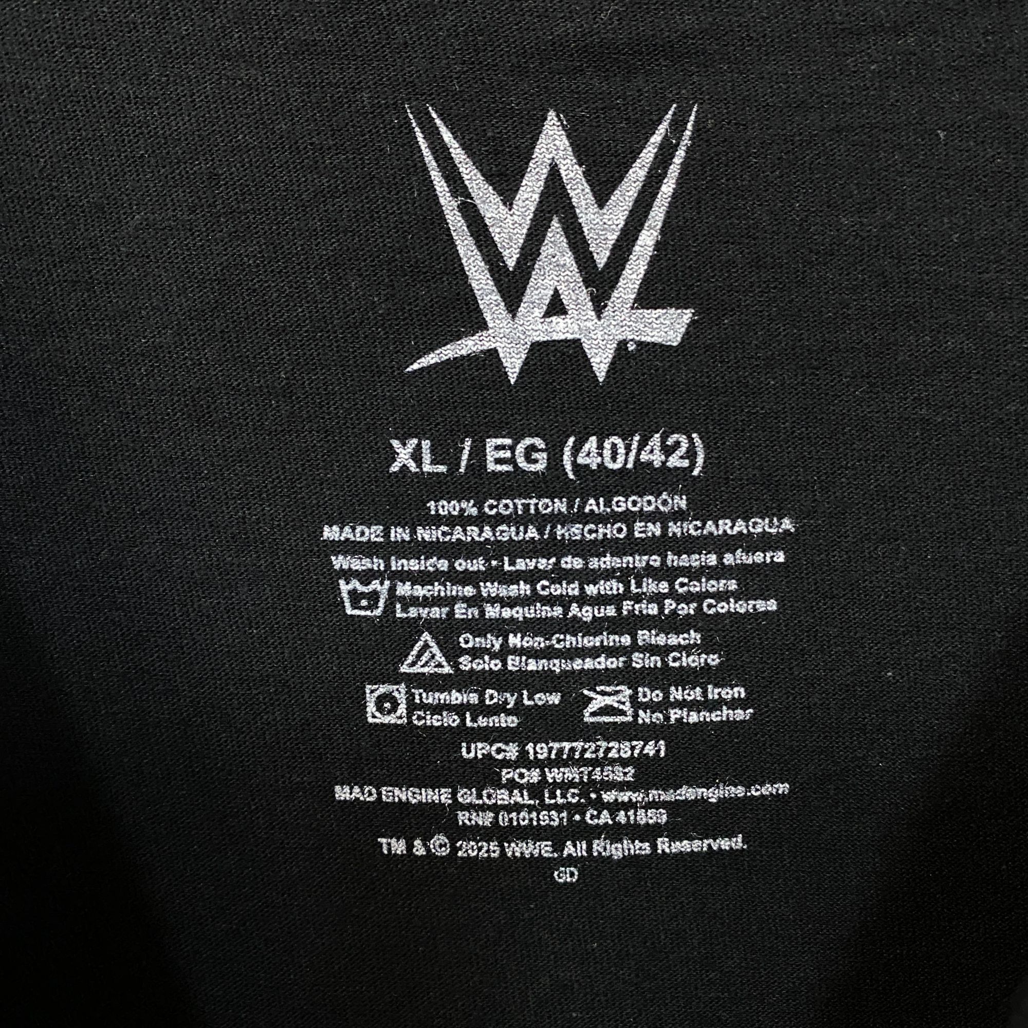 WWE WWE Monday Night Raw Is War Graphic Tee XL Size US XL / EU 56 / 4 - 5 Thumbnail