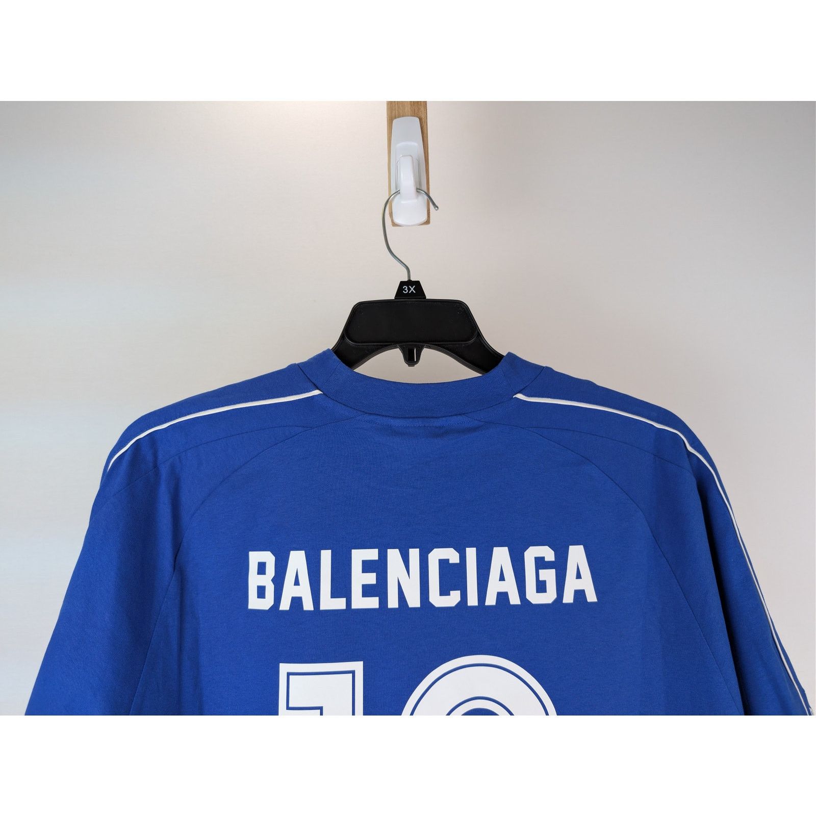 Balenciaga o1rshd1 Oversized Soccer T-Shirt Dry Jersey in Blue Size US M / EU 48-50 / 2 - 9 Thumbnail