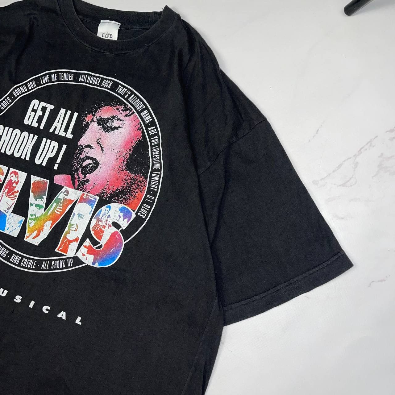 Vintage Vintage Elvis Presley Get All Shook Up! Rock tee Sz XL Size US XL / EU 56 / 4 - 4 Thumbnail