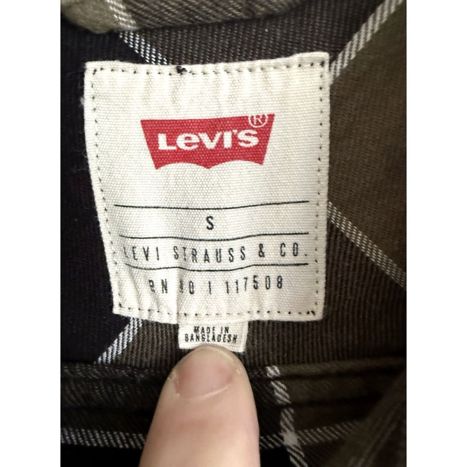 Levi's Levi's Mens Green Black Plaid Button-Up Shirt Small Workwear Classic Rugged Casual Weekend Size US S / EU 44-46 / 1 - 3 Thumbnail