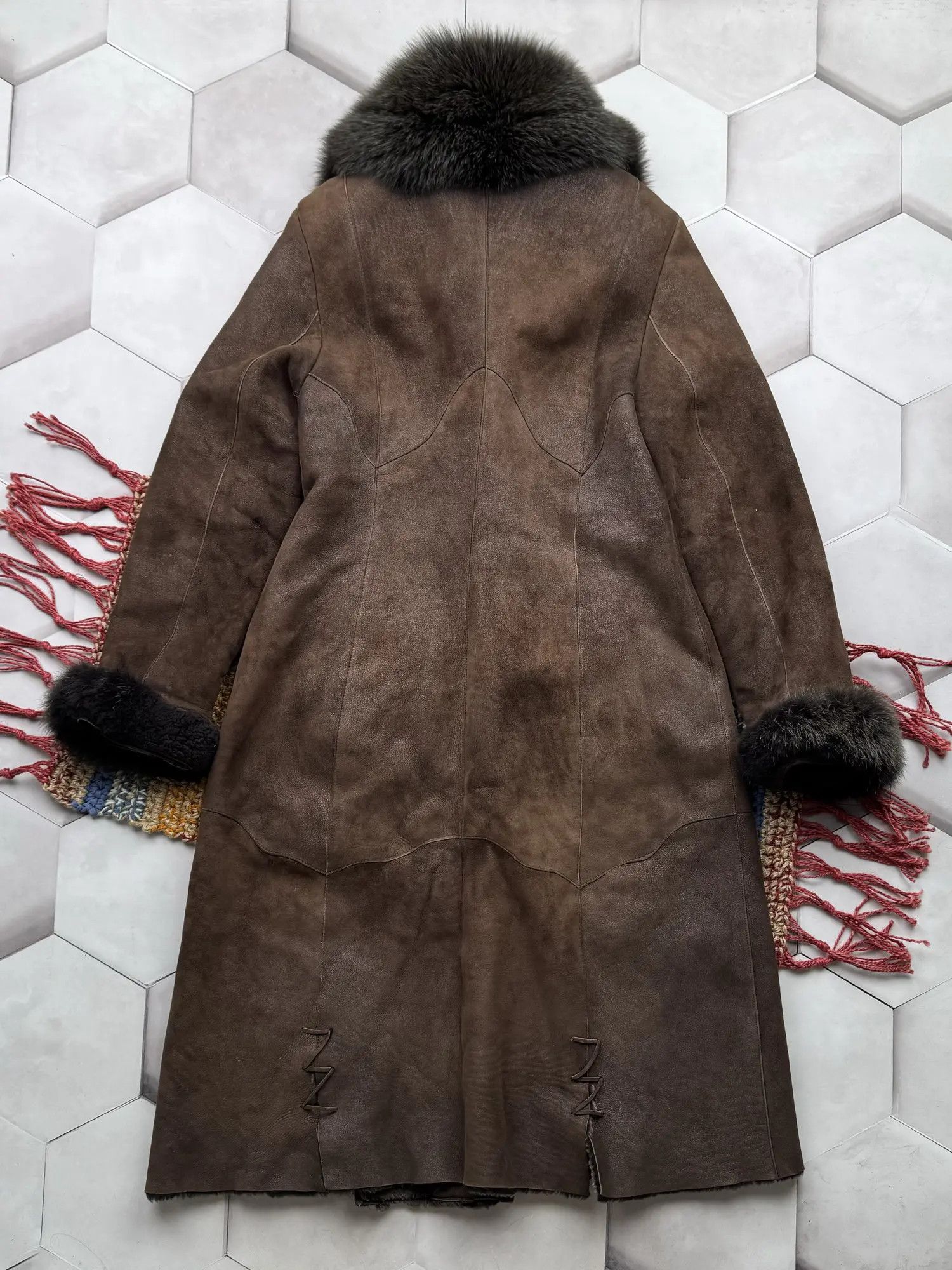 Vintage Vintage Real Sheepskin Coat (E4) Size M / US 6-8 / IT 42-44 - 5 Thumbnail