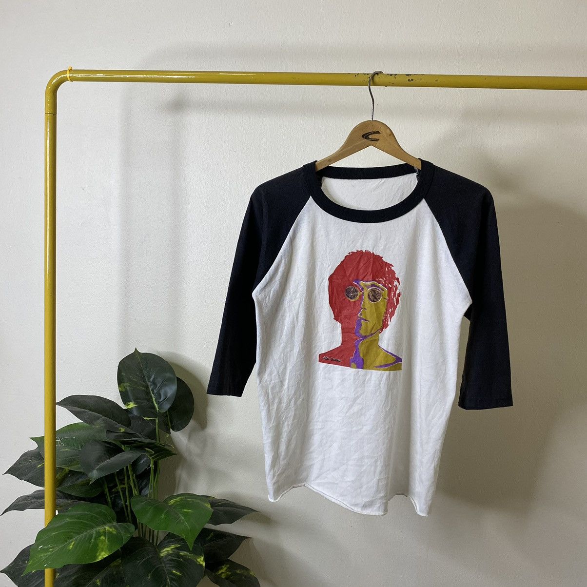 Band Tees Vintage 1990s John Lennon The Beatles Band 3QR Tee Size US S / EU 44-46 / 1 - 1 Thumbnail