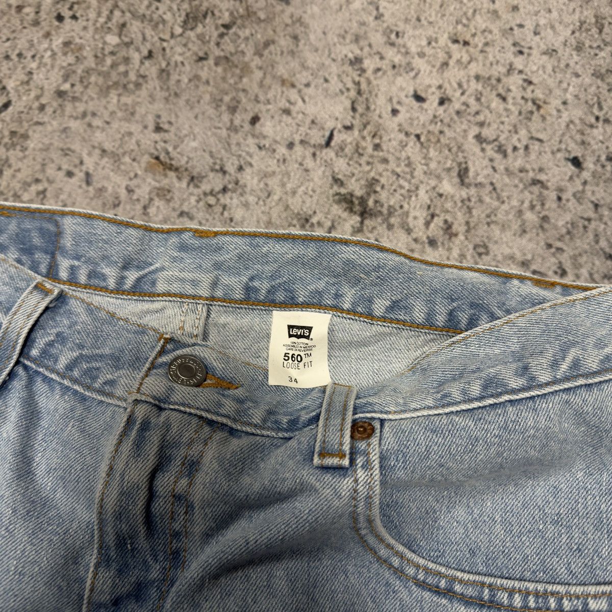 Levi's Vintage 90s Levi’s 560 Loose Baggy Light Wash Shorts Chrome Size US 34 / EU 50 - 3 Thumbnail