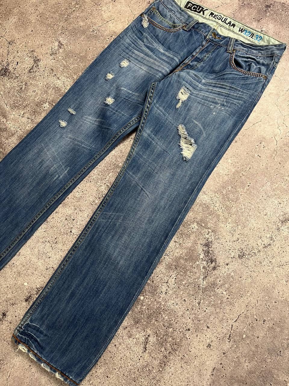 FCUK French Connection Y2K Distressed Blue Jeans Size 32x32 Size US 32 / EU 48 - 4 Thumbnail