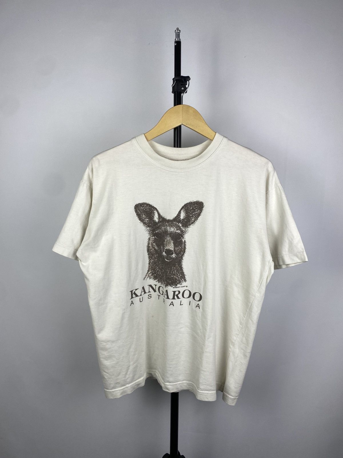Vintage Vintage 90s Australia Kangaroo Logo Animal T-shirt Size US M / EU 48-50 / 2 - 1 Thumbnail