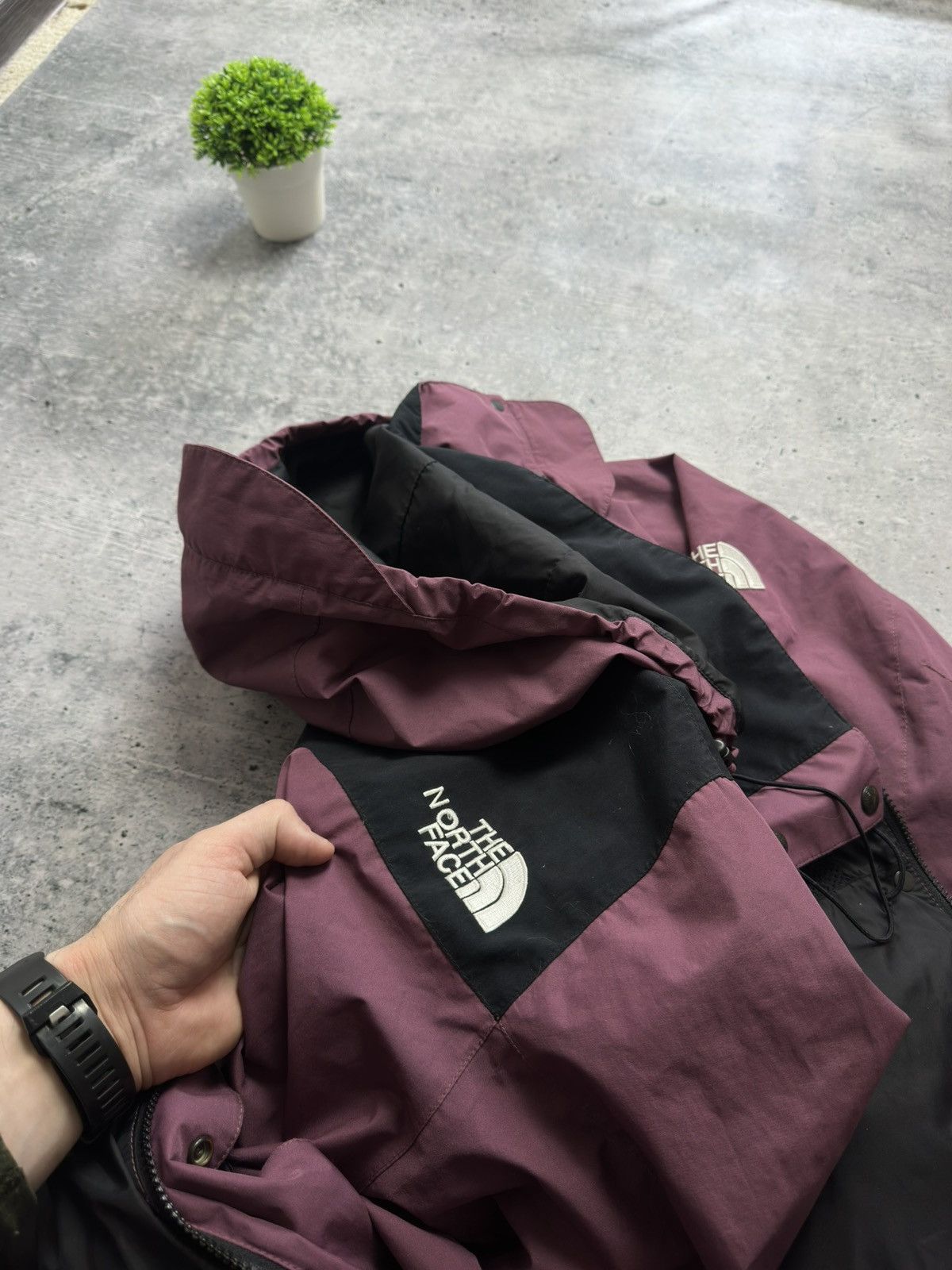The North Face Vintage The North Face Mountain Hydroseal Outdoor Jacket Size S / US 4 / IT 40 - 10 Thumbnail