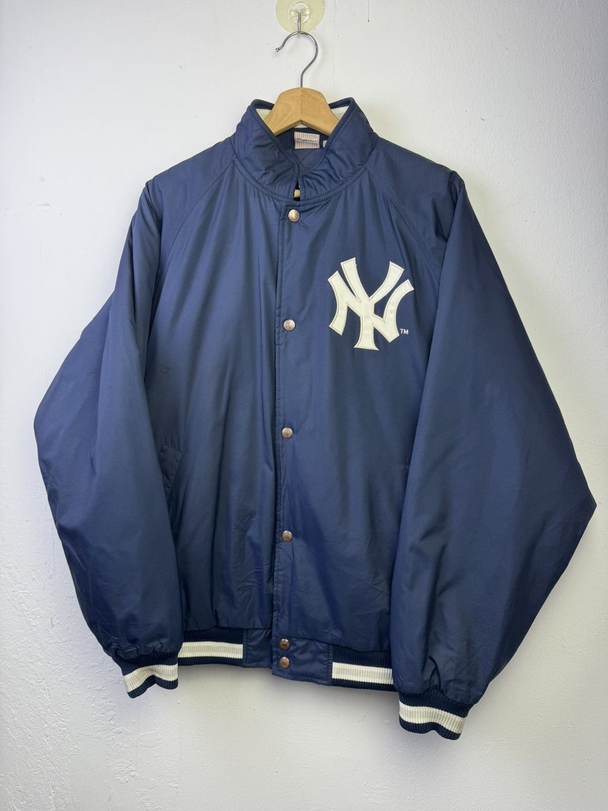 New York Yankees vintage New York Yankees navy blue varsity jacket Size US L / EU 52-54 / 3 - 3 Thumbnail