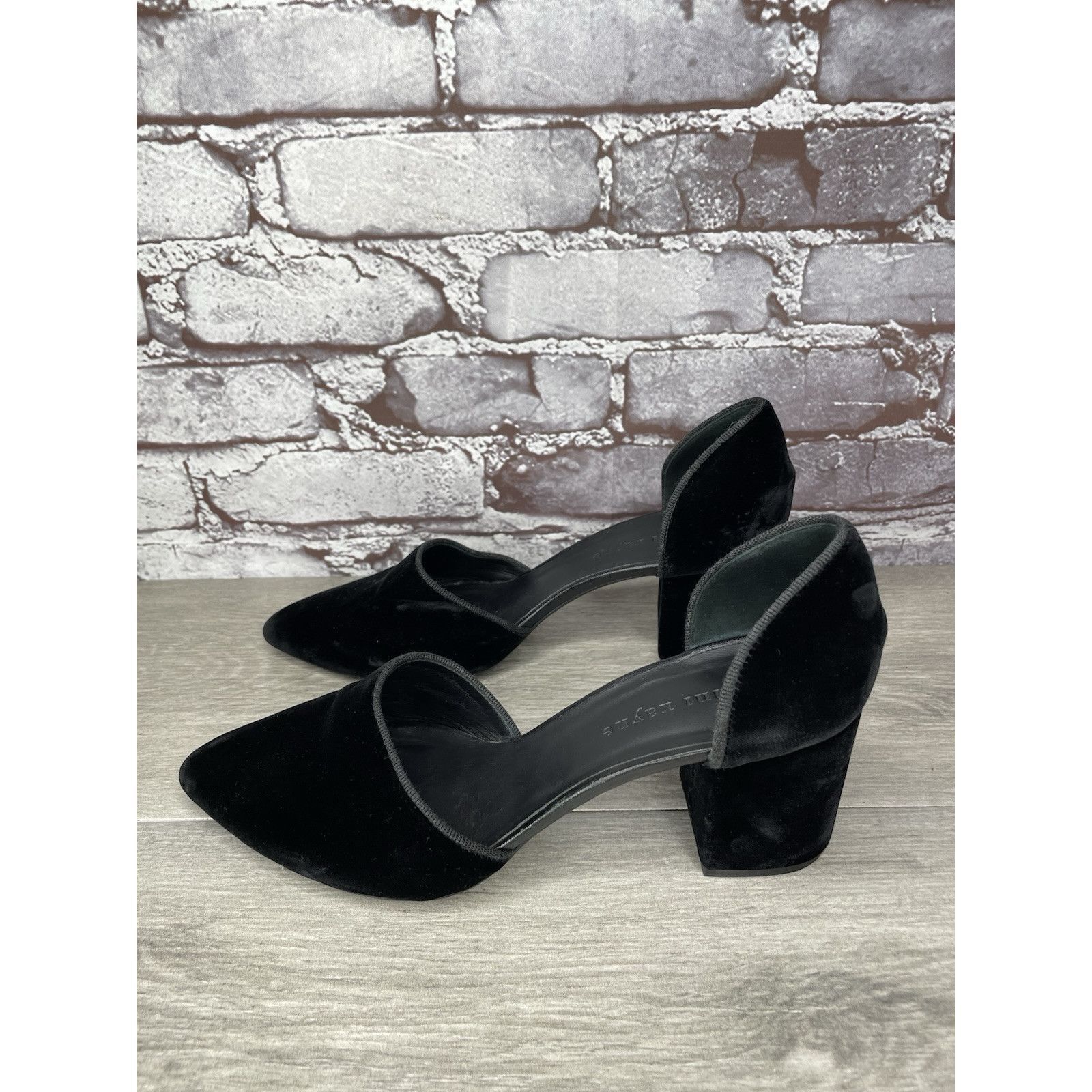 Other JENNI KAYNE Black Velvet D’ Orsay Block Heel Pointed Shoes W Size US 9 / IT 39 - 11 Thumbnail