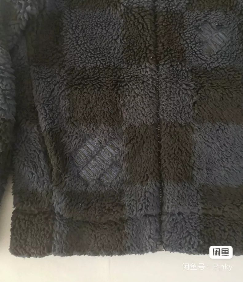 Louis Vuitton Louis Vuitton Teddy bear lambswool jacket 2505-Nextarrow Size US M / EU 48-50 / 2 - 5 Thumbnail