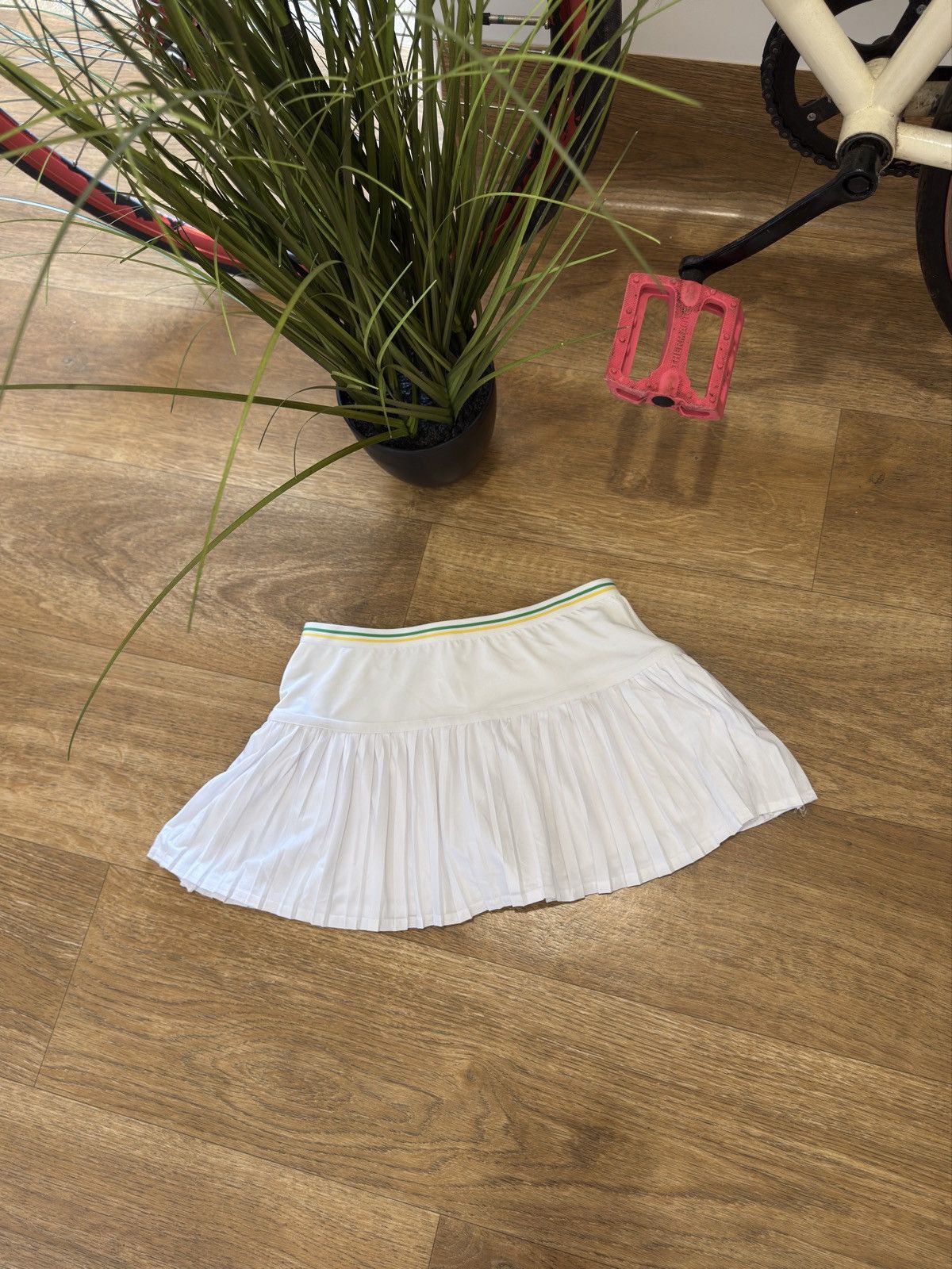 Adidas ADIDAS x STELLA MCCARTNEY TENNIS SKIRT SHORTS Size 27" / US 4 / IT 40 - 4 Thumbnail