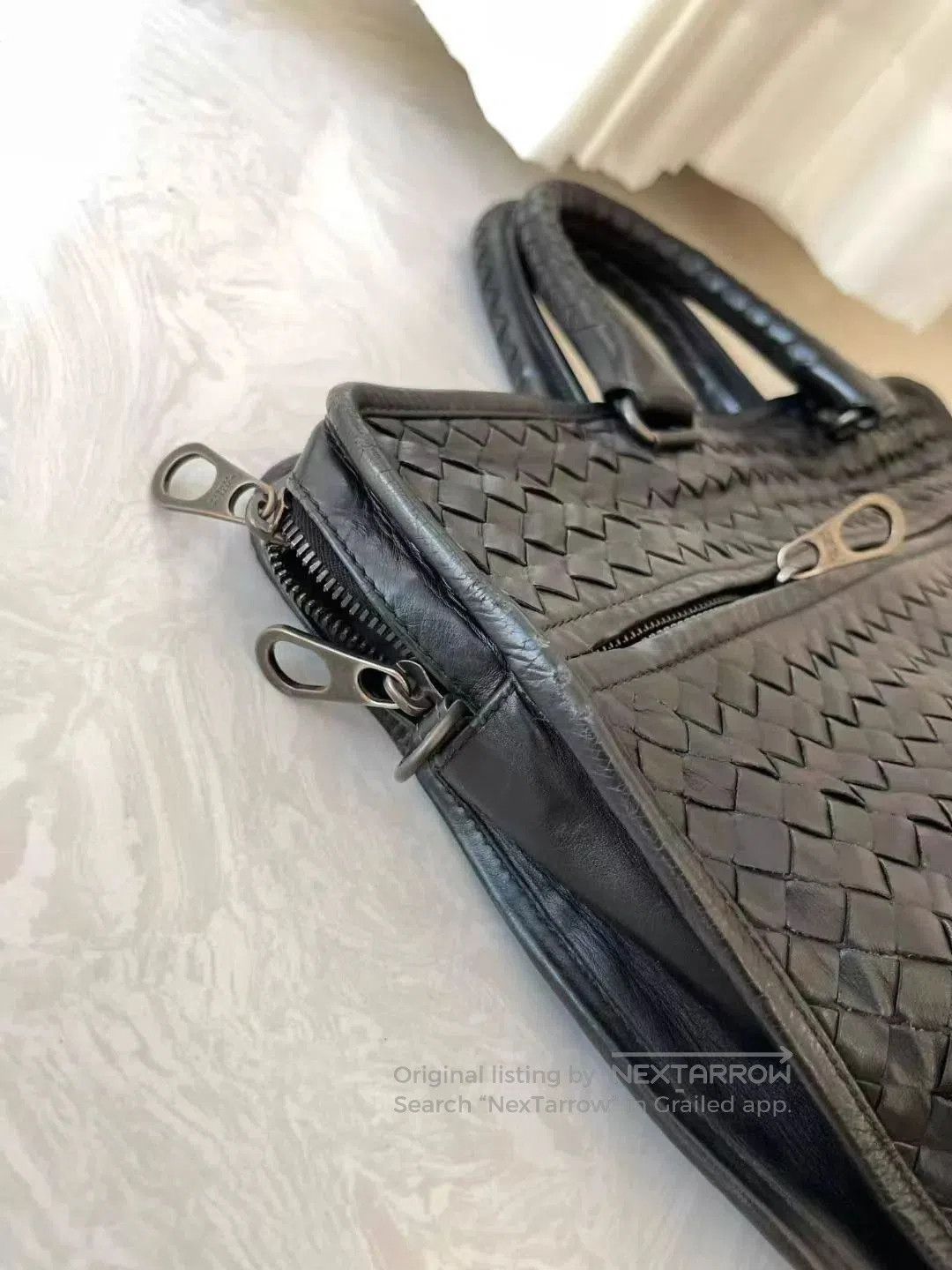 Bottega Veneta Woven Black Leather Tote Bag. Size ONE SIZE - 6 Thumbnail