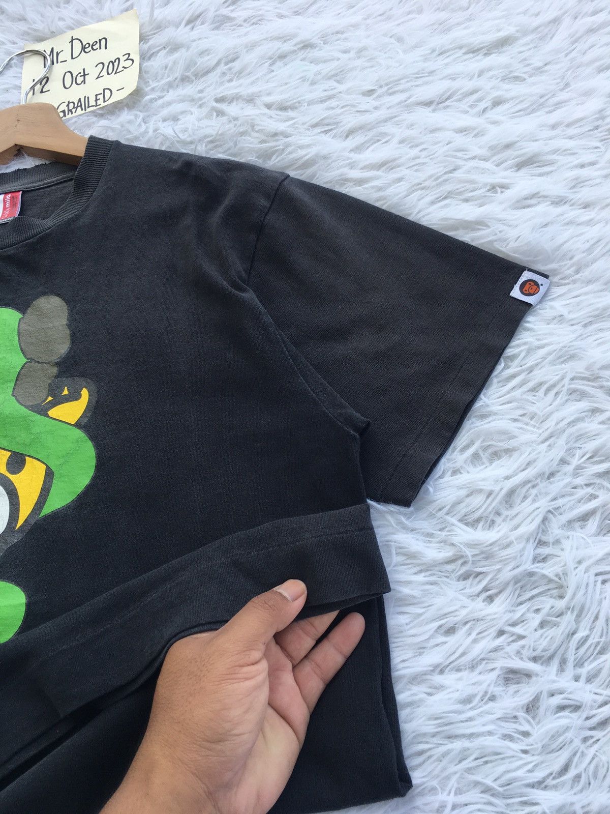 Bape × Kaws Vintage SS2006 Bape x Kaws Baby Milo Giraffe Tee Size US M / EU 48-50 / 2 - 15 Thumbnail