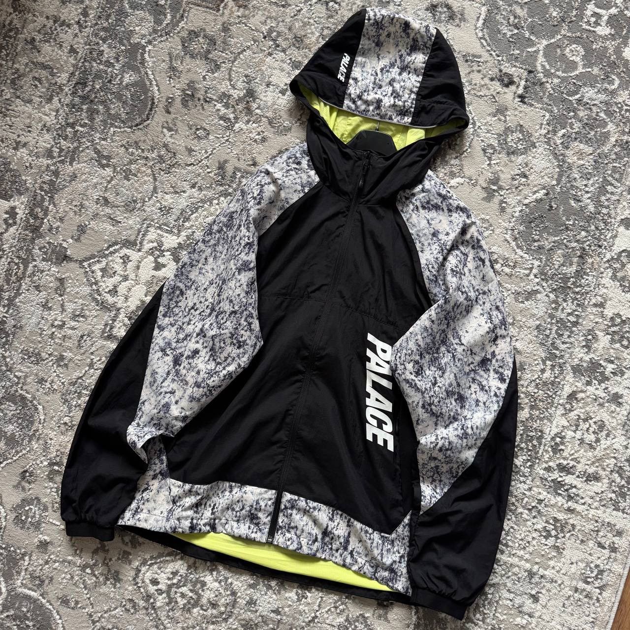Palace Palace P Line Run It Marble Nylon Shell Hooded Jacket Size US L / EU 52-54 / 3 - 3 Thumbnail