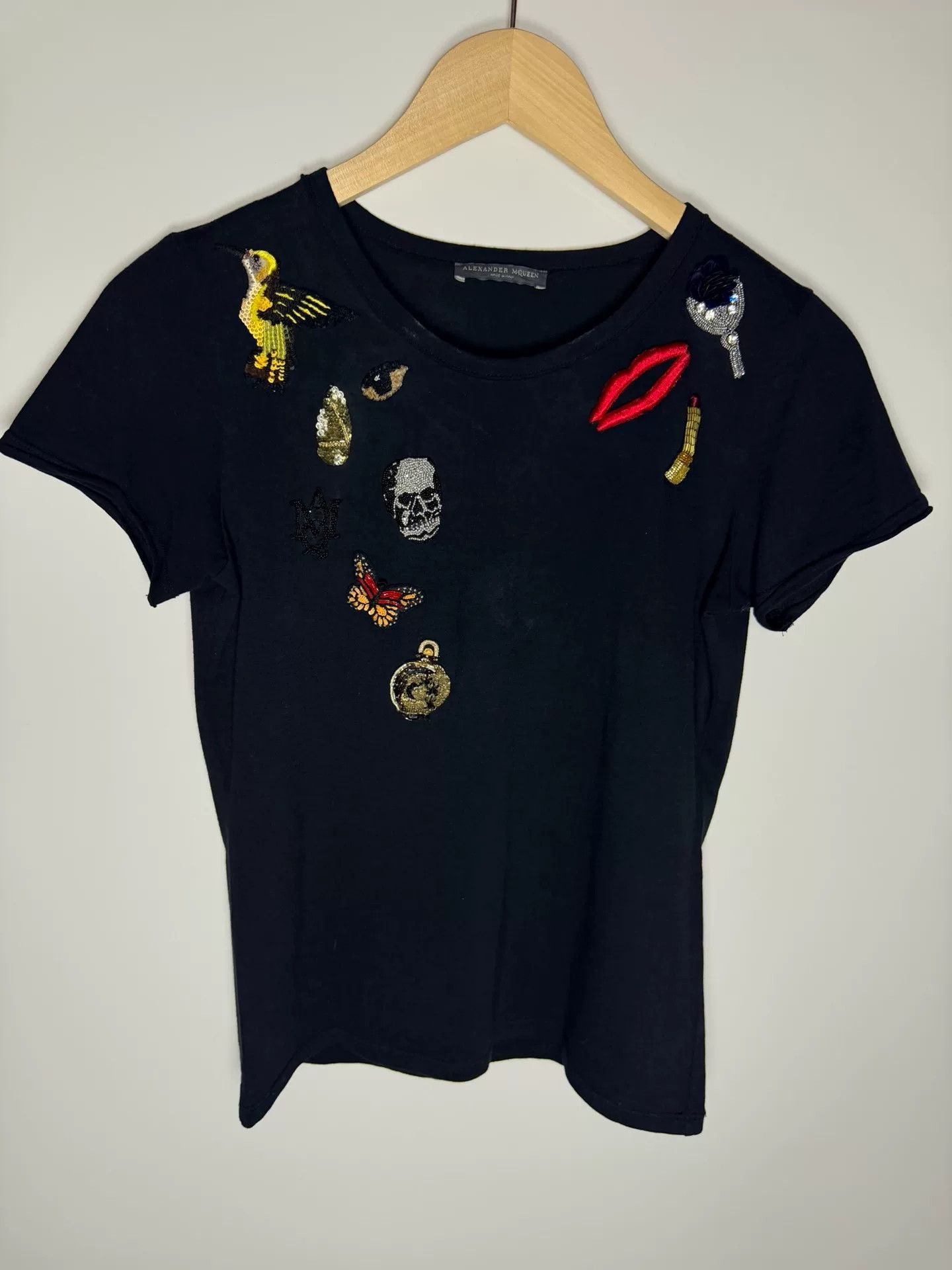 Alexander McQueen Alexander McQueen Black T-Shirt L Women Size L / US 10 / IT 46 - 1 Thumbnail