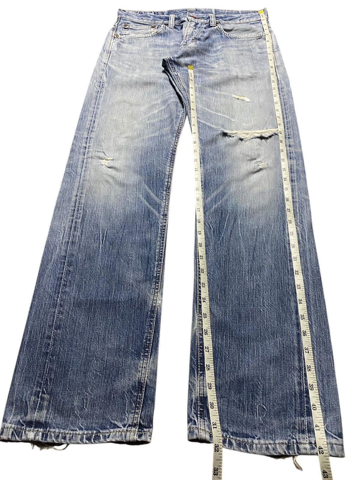 Edwin Vintage Edwin Blue Trip 503 Distressed Faded Wash Loose Jean Size US 33 - 17 Thumbnail