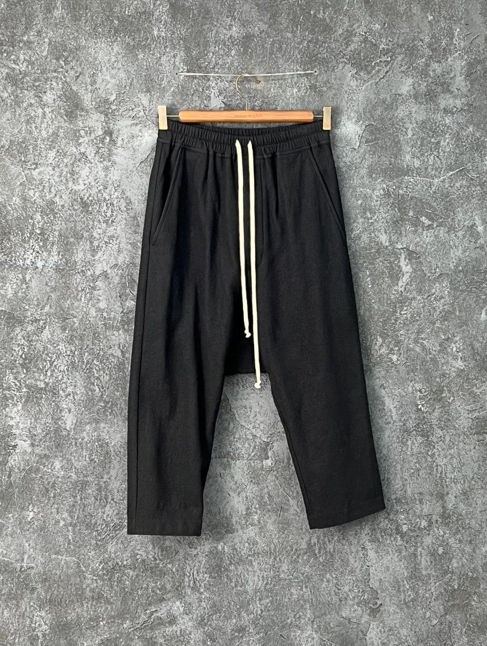 Rick Owens Rick Owens Casual Black Casual Pants 32 Men Size US 32 / EU 48 - 1 Thumbnail