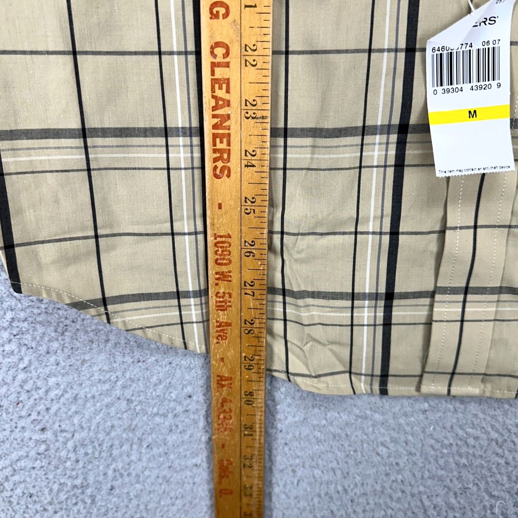 Dockers Dockers Mens Dress Shirt 15-15.5 Tan Black Plaid Button Down Pocket NEW Shirt Mens Medium 15-15.5 Brown Plaid Pocket Short Description No N/A Size 40R - 7 Thumbnail